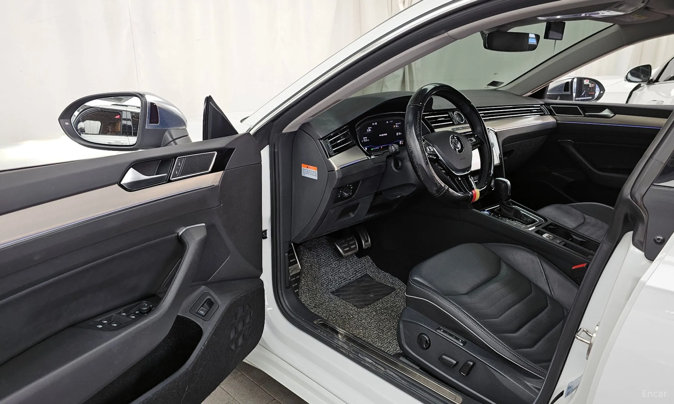Volkswagen Ateon превью 10