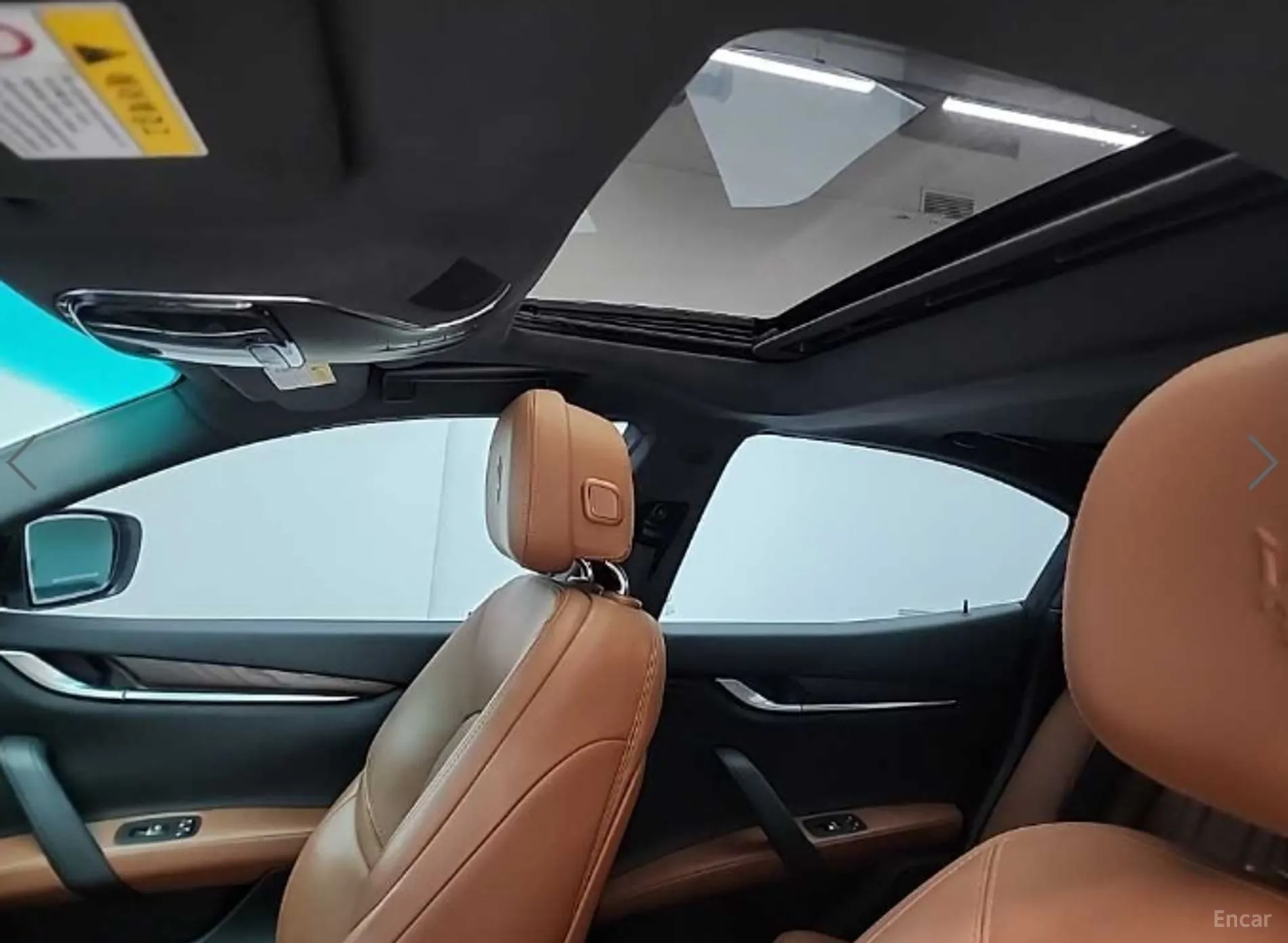 Maserati Ghibli превью 14