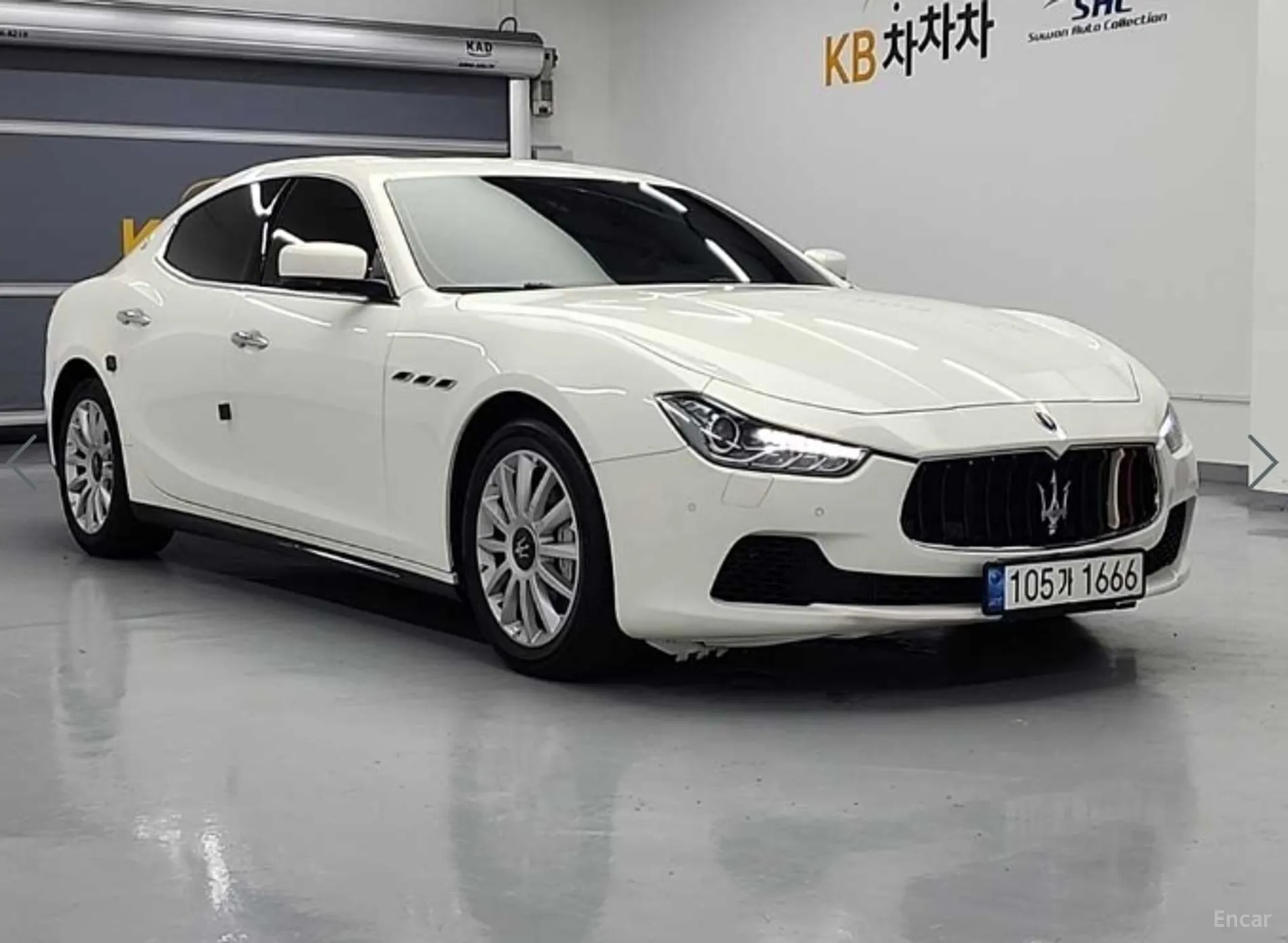 Maserati Ghibli превью 4