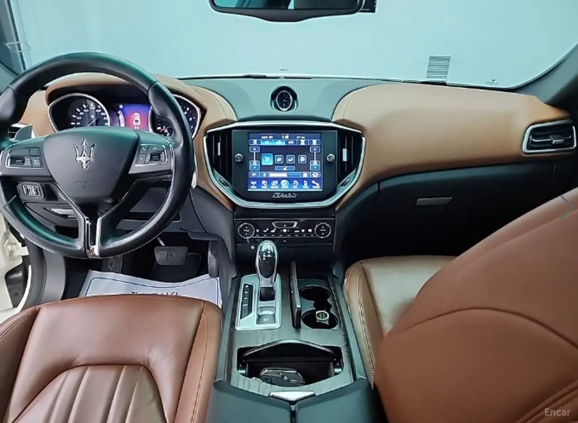 Maserati Ghibli превью 7