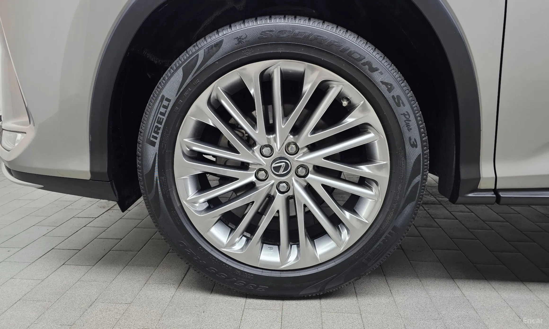 Lexus RX450hL 4th Generation превью 5