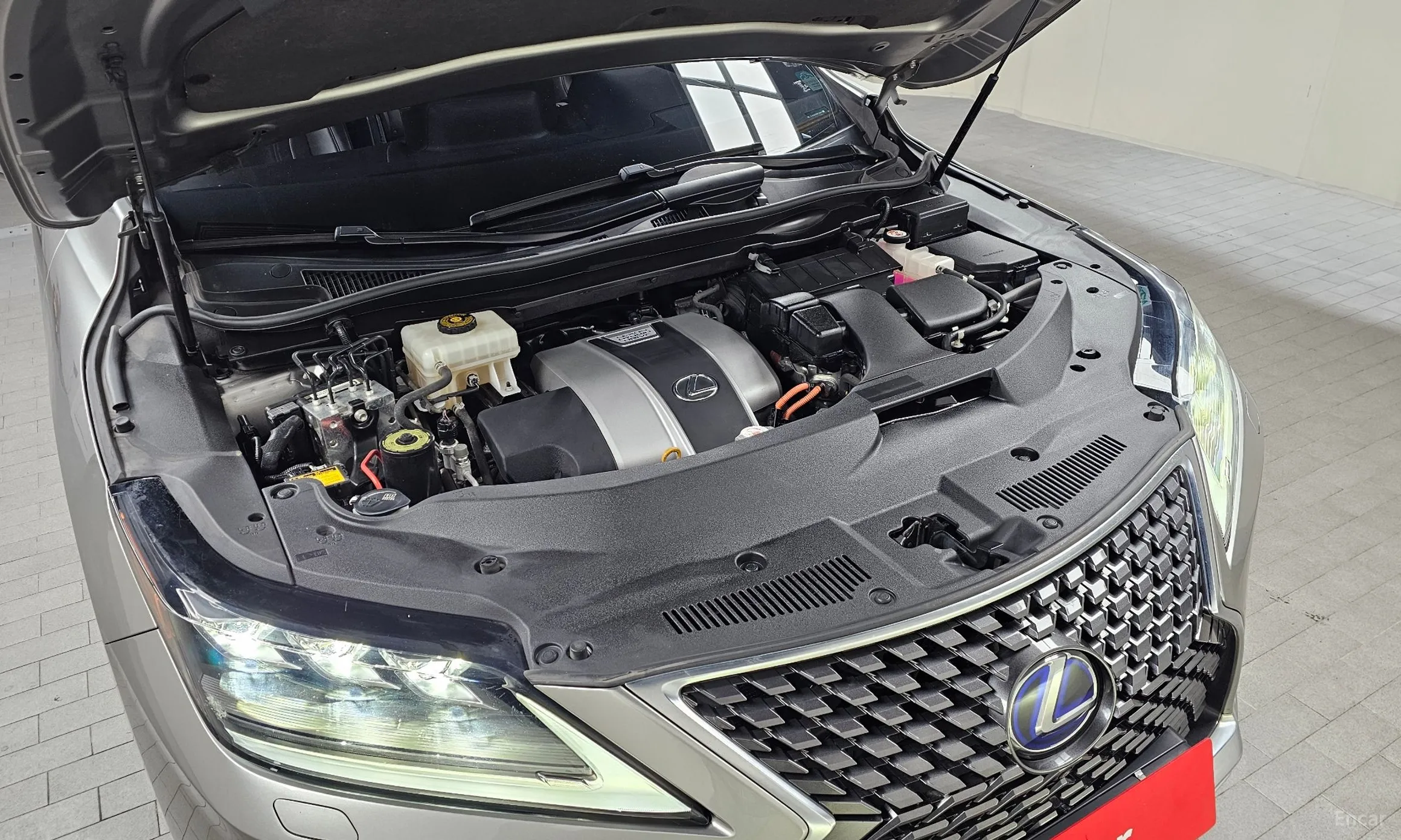 Lexus RX450hL 4th Generation превью 6