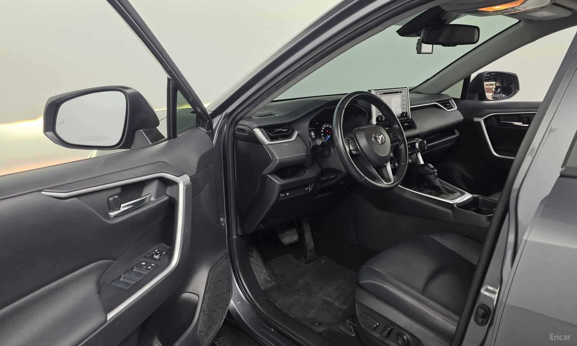 Toyota RAV4 5th Generation превью 10