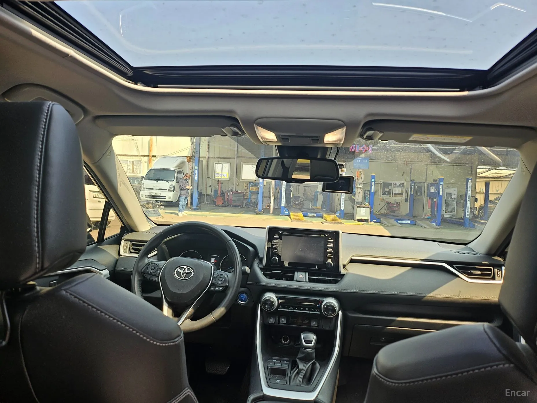 Toyota RAV4 5th Generation превью 16