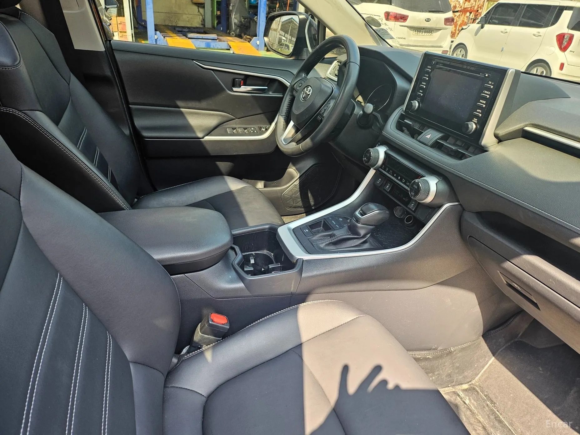 Toyota RAV4 5th Generation превью 9
