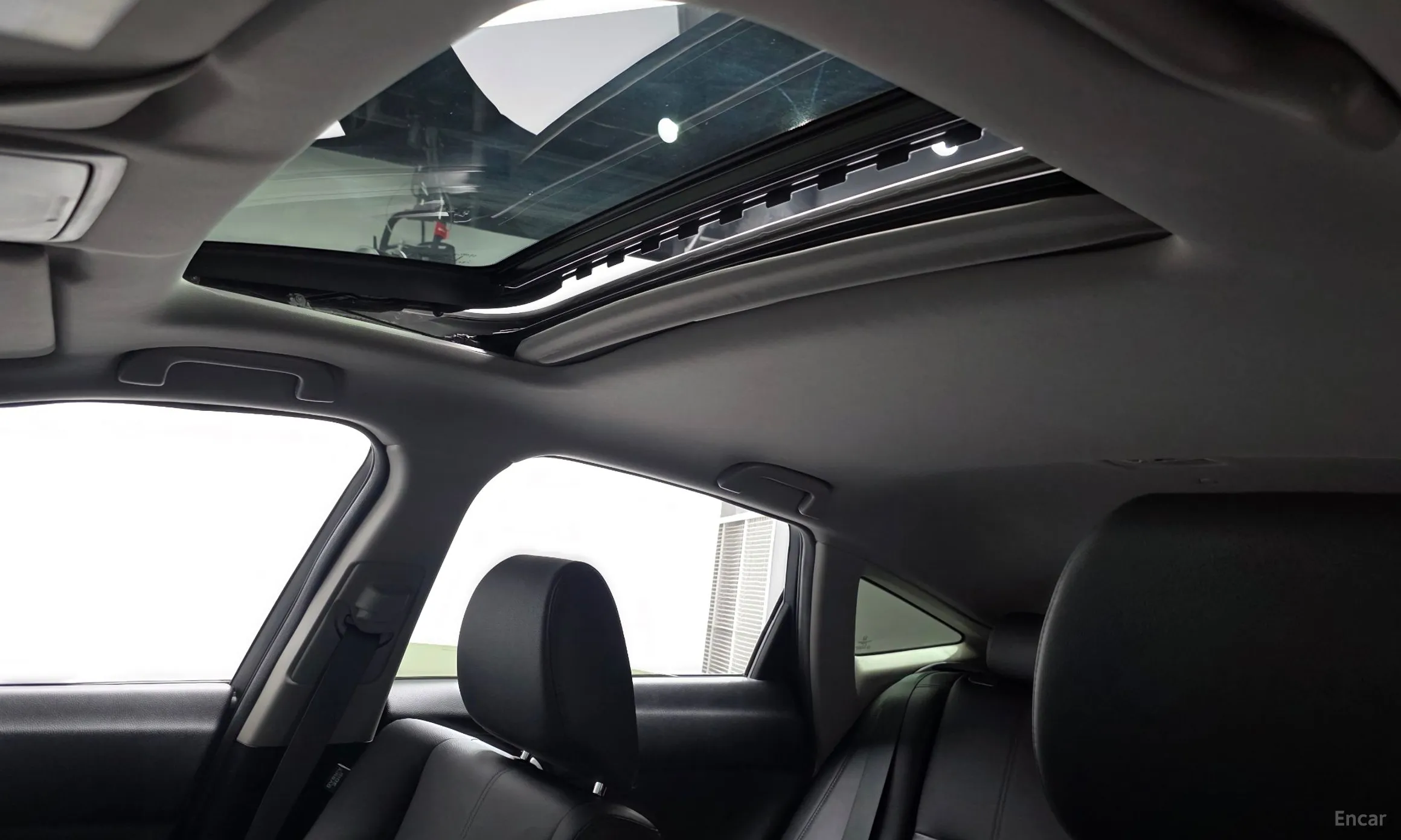 Honda Crosstour превью 18