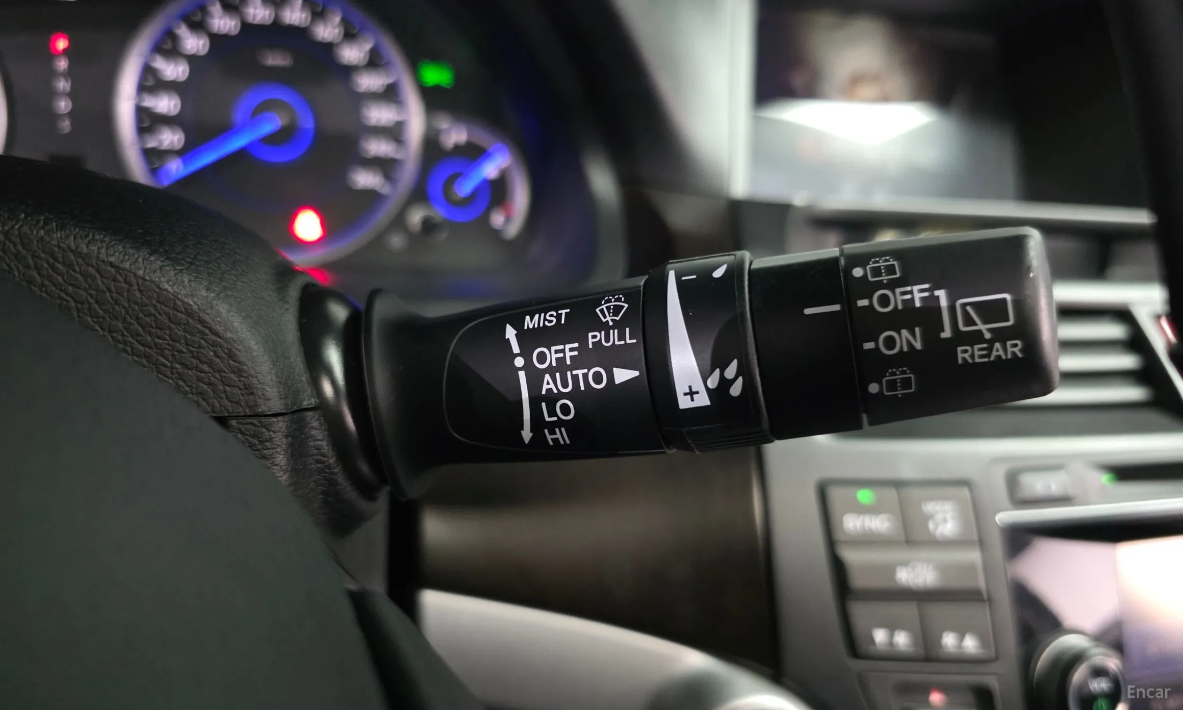 Honda Crosstour превью 19