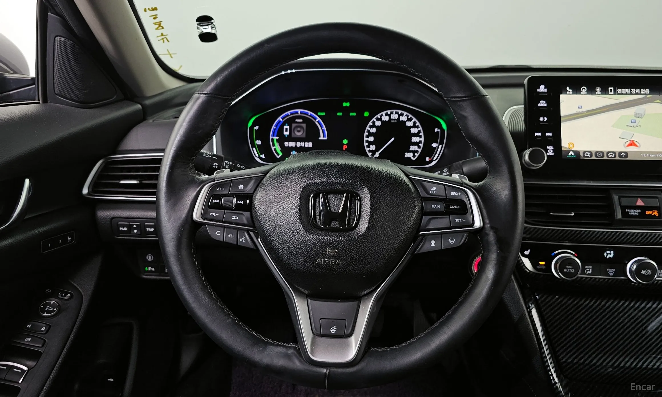 Honda Accord 10th Generation превью 13