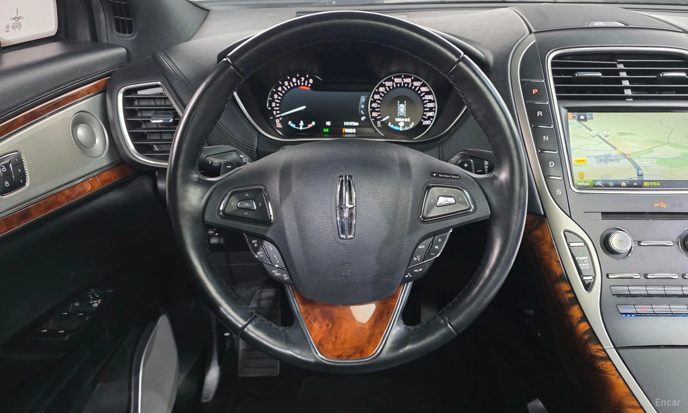 Lincoln MKX 2nd Generation превью 14