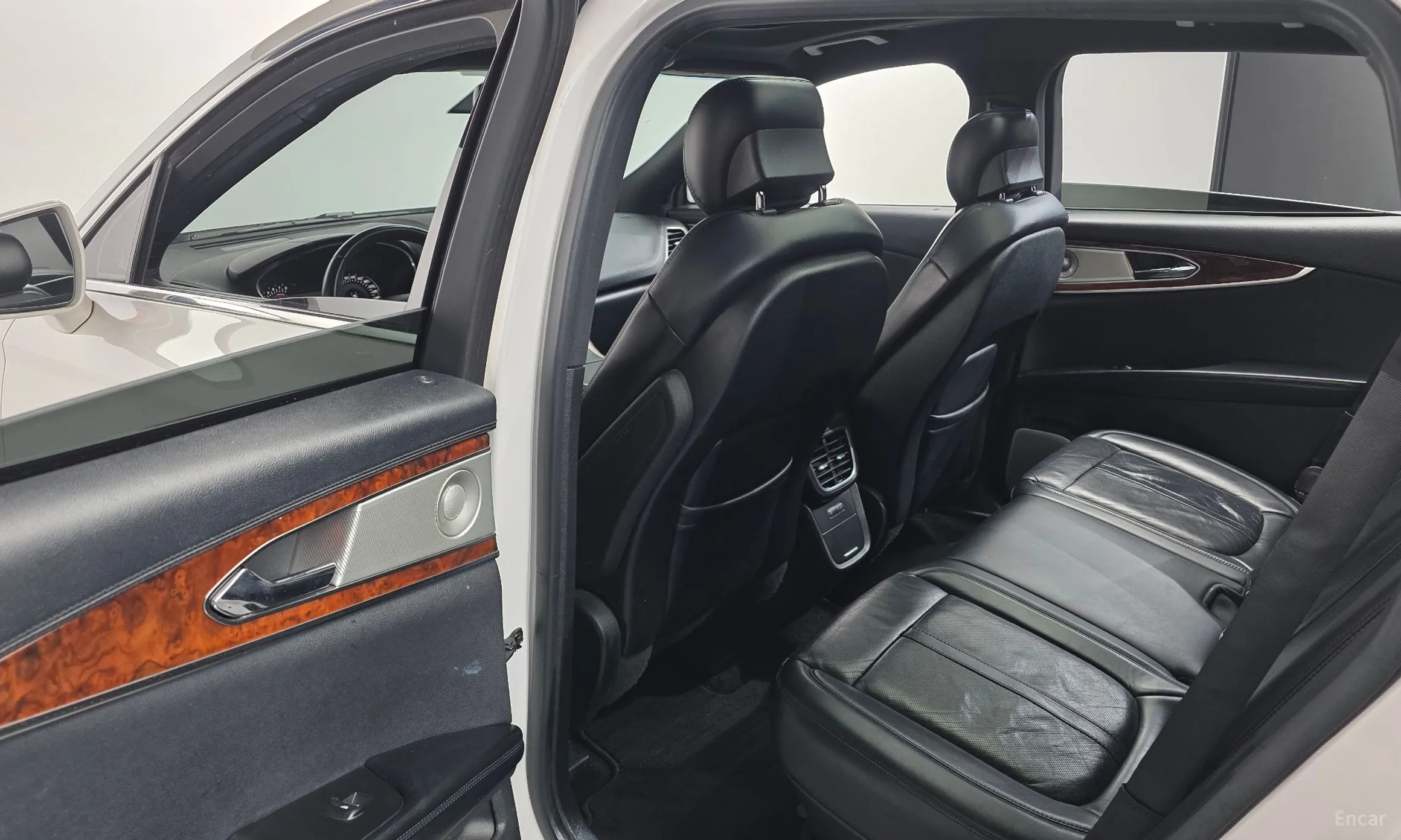 Lincoln MKX 2nd Generation превью 17