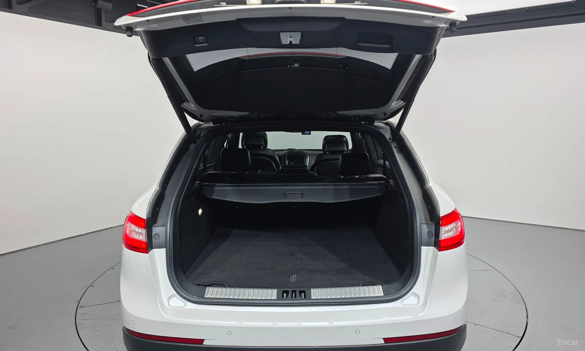 Lincoln MKX 2nd Generation превью 20