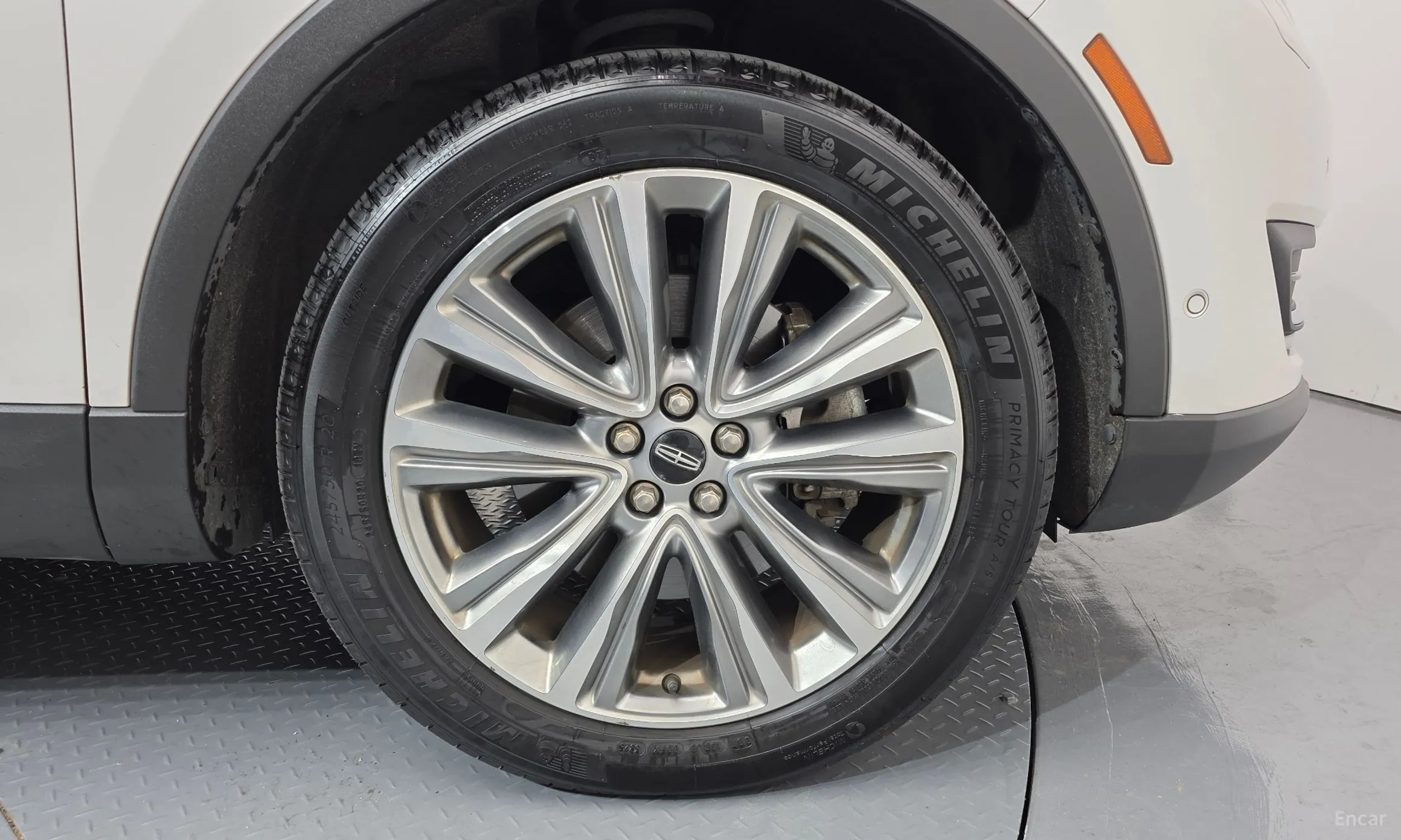 Lincoln MKX 2nd Generation превью 5