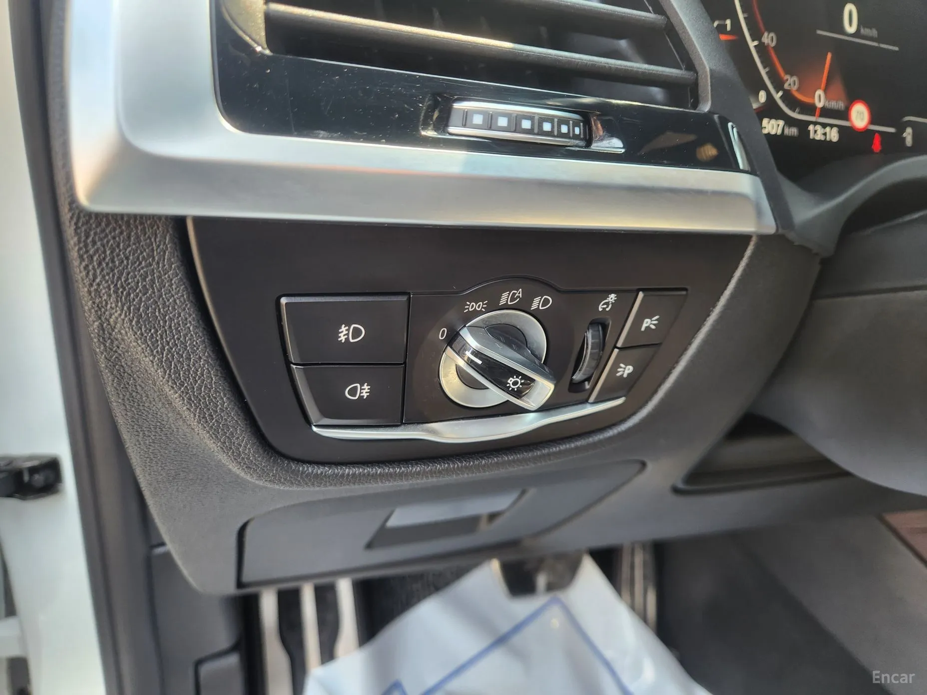 BMW X4 (G02) превью 9