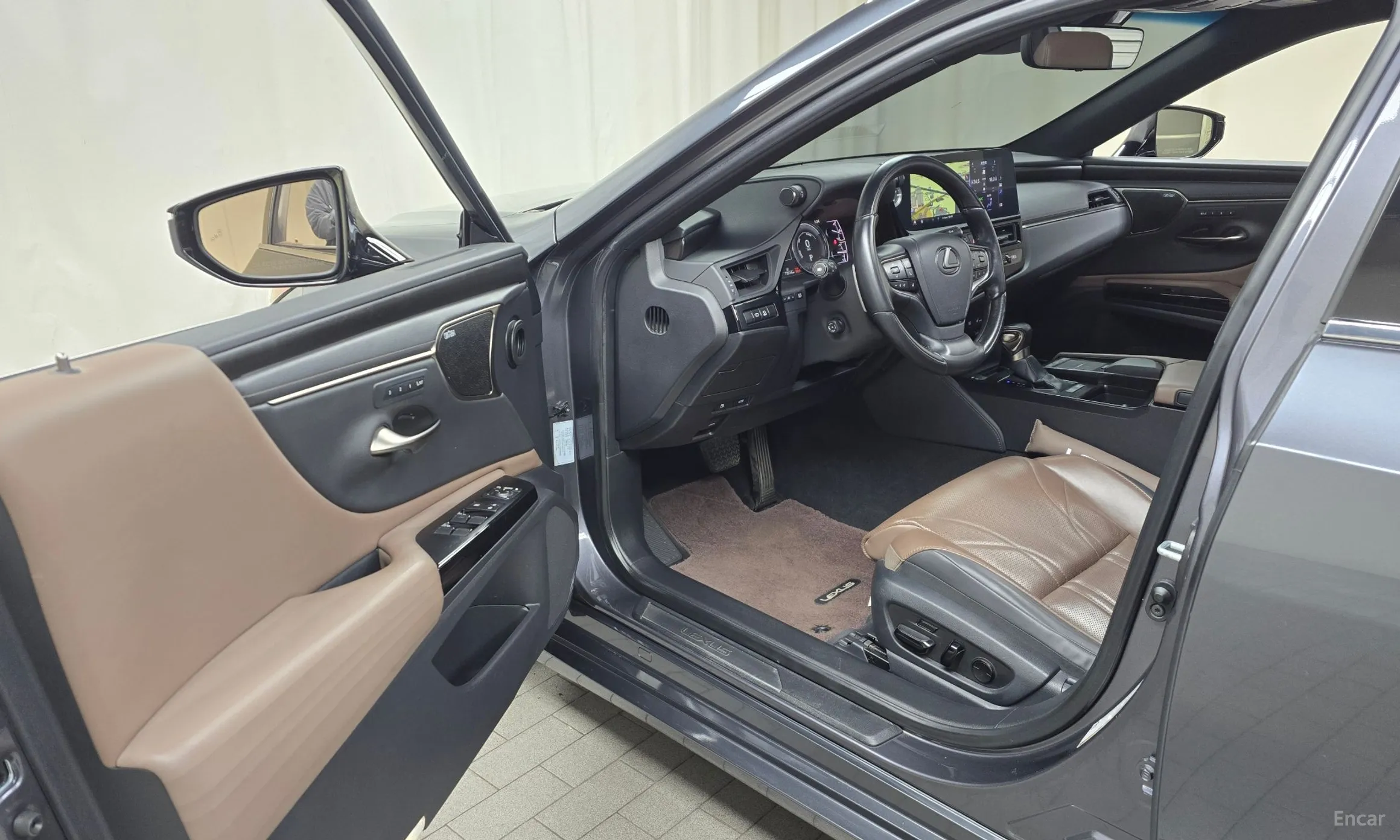 Lexus ES300h 7th Generation превью 10