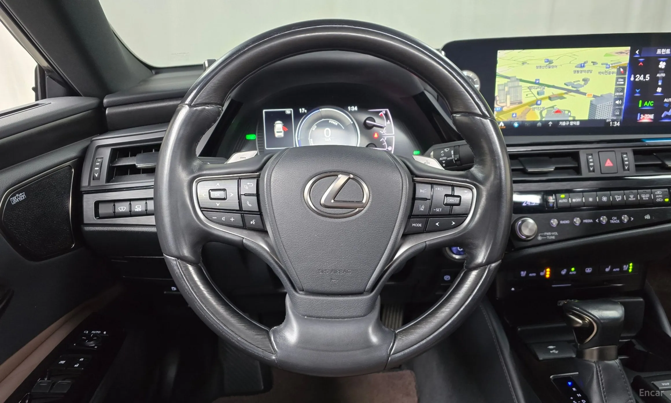 Lexus ES300h 7th Generation превью 13