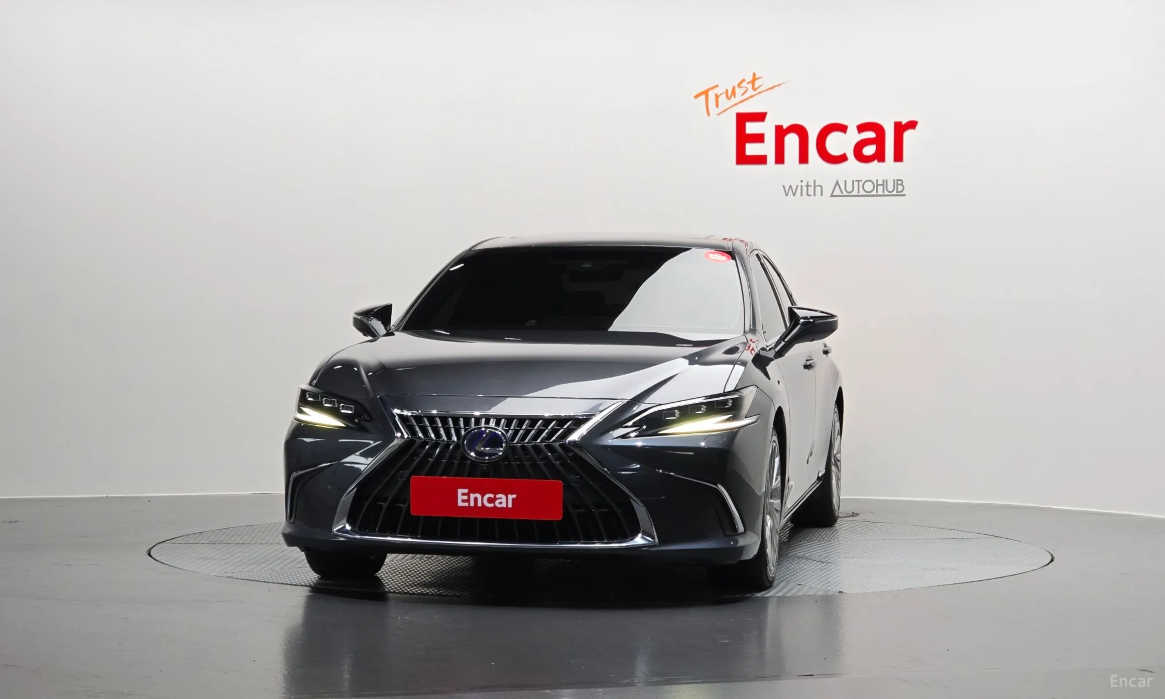 Lexus ES300h 7th Generation превью 3