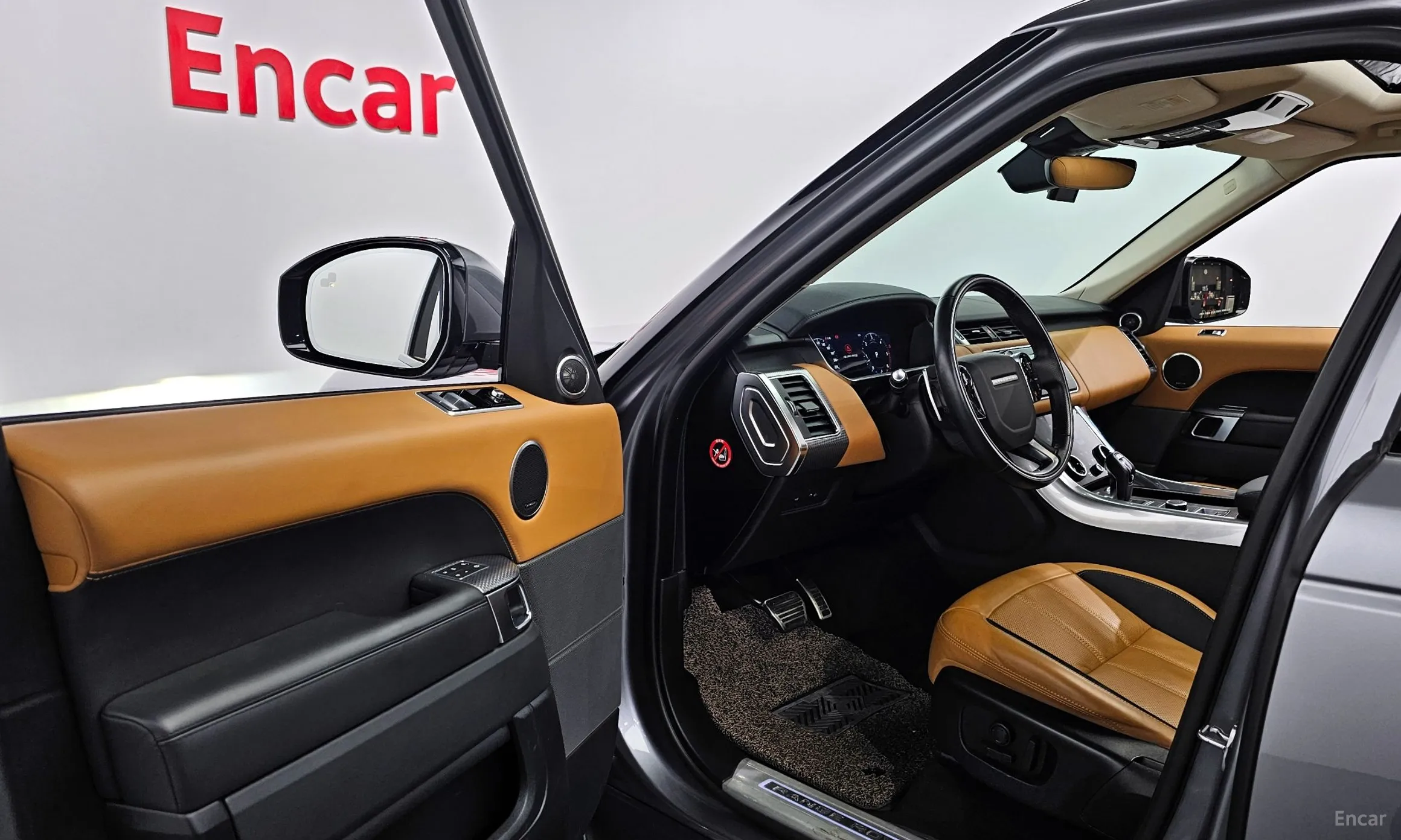 Land Rover Range Rover Sport 2nd Generation превью 10