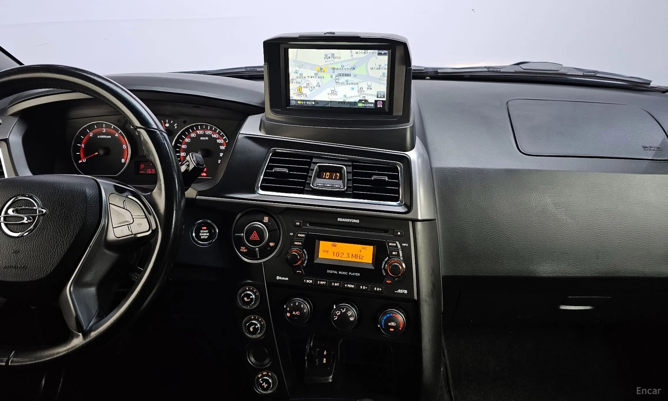 KG Mobility (SsangYong) Korando Sports превью 14