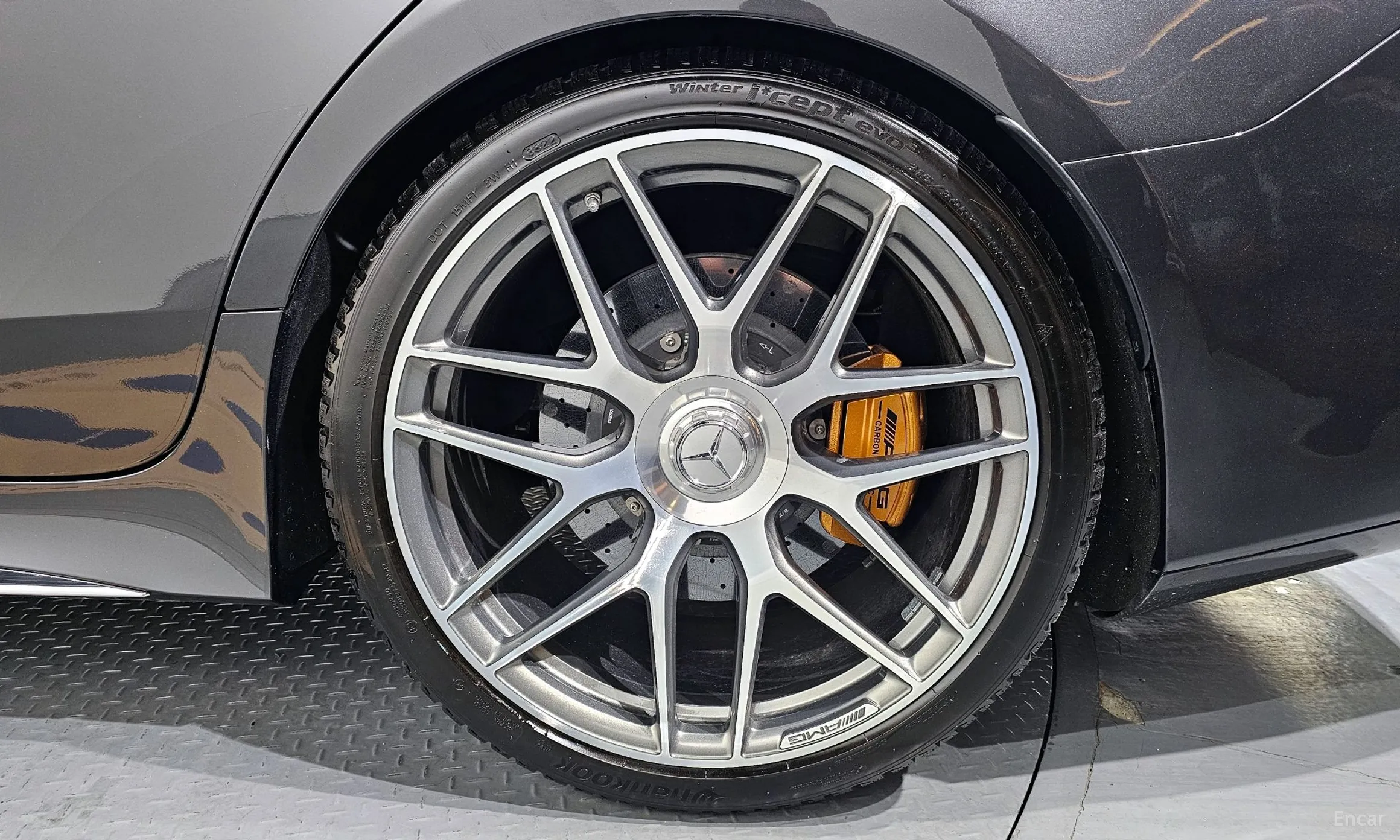Mercedes Benz AMG GT превью 5