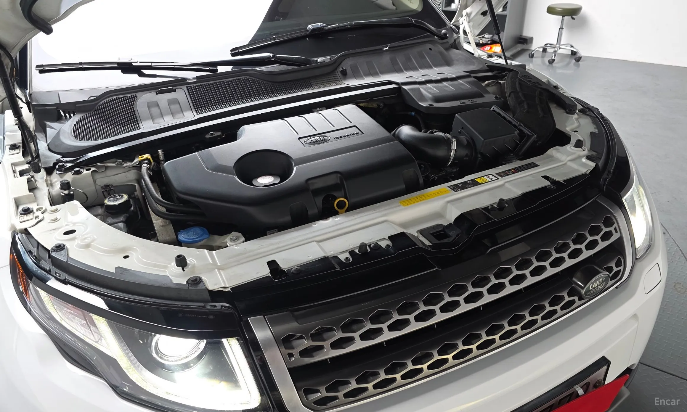 Land Rover Range Rover Evoque превью 6