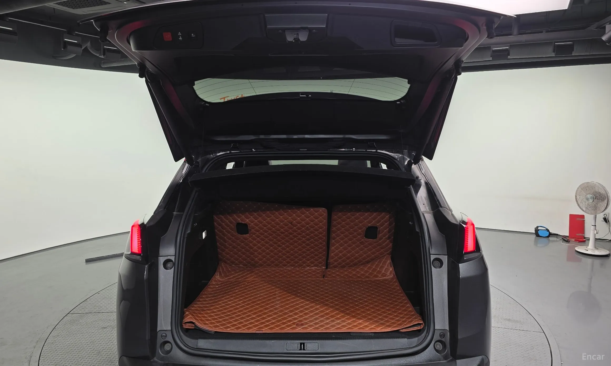 Peugeot 3008 2nd generation превью 20