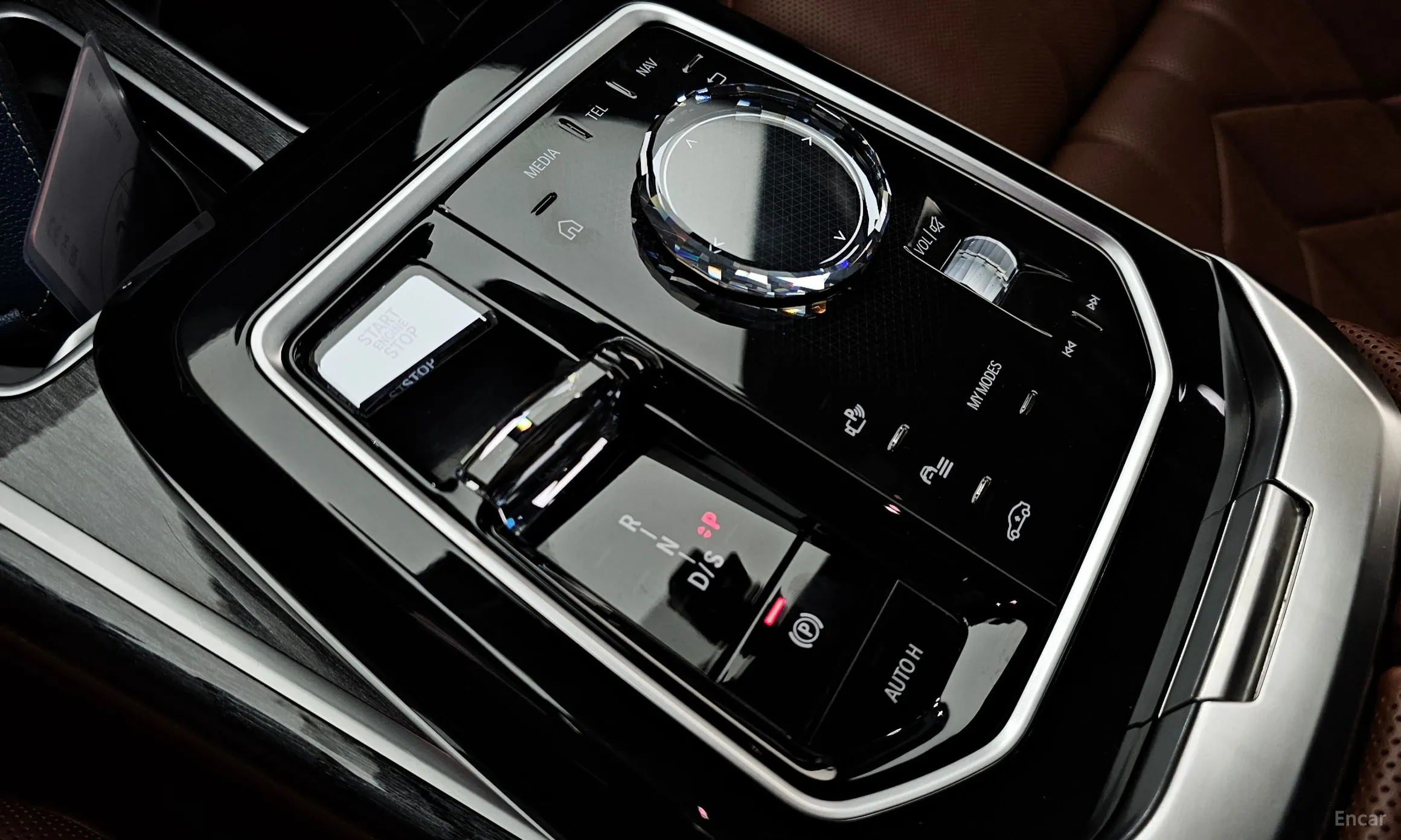 BMW 7 Series (G70) превью 9