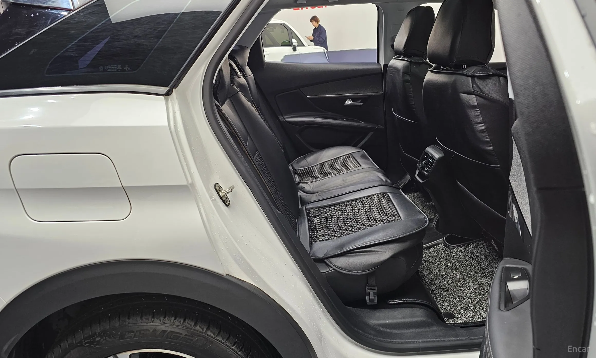 Peugeot 3008 2nd generation превью 12