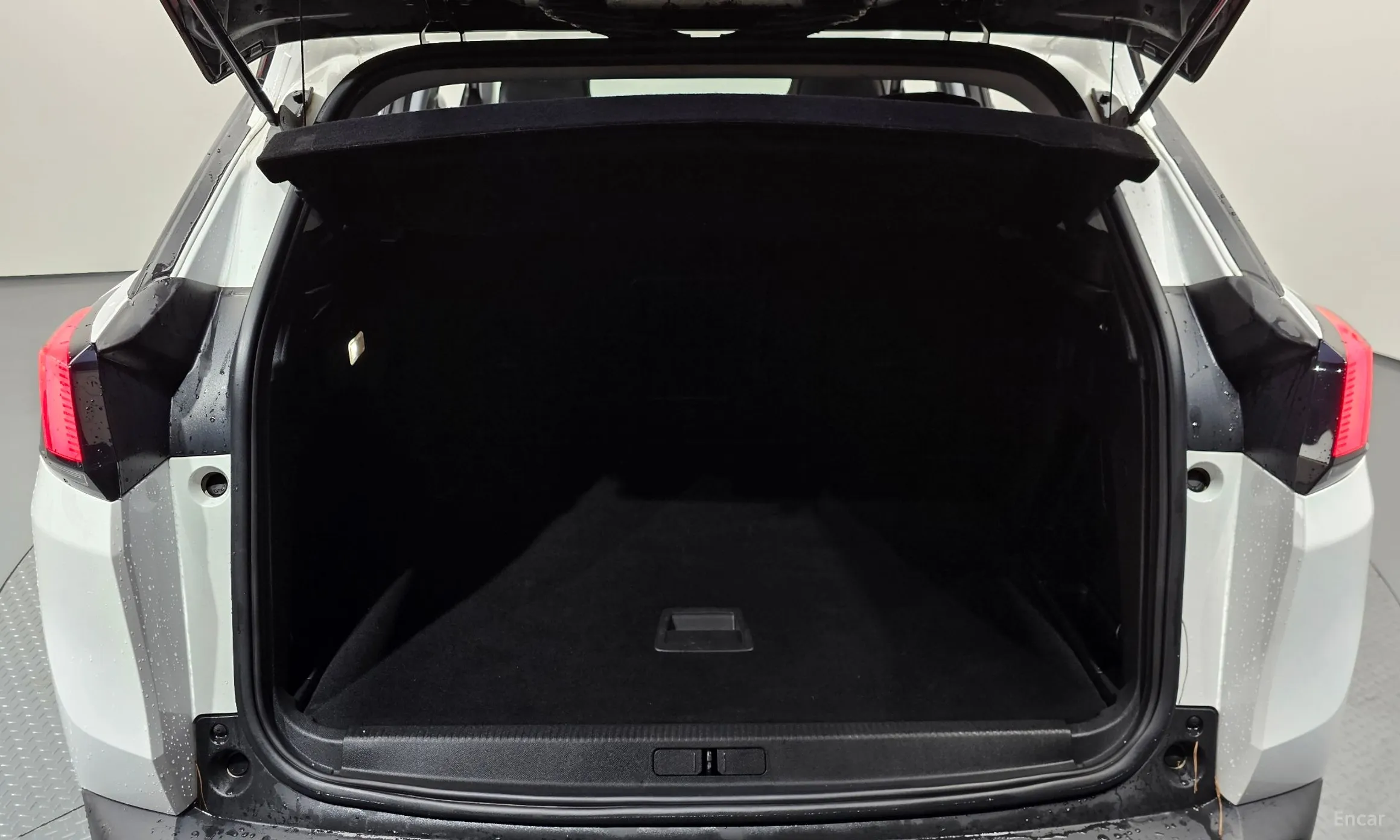 Peugeot 3008 2nd generation превью 20