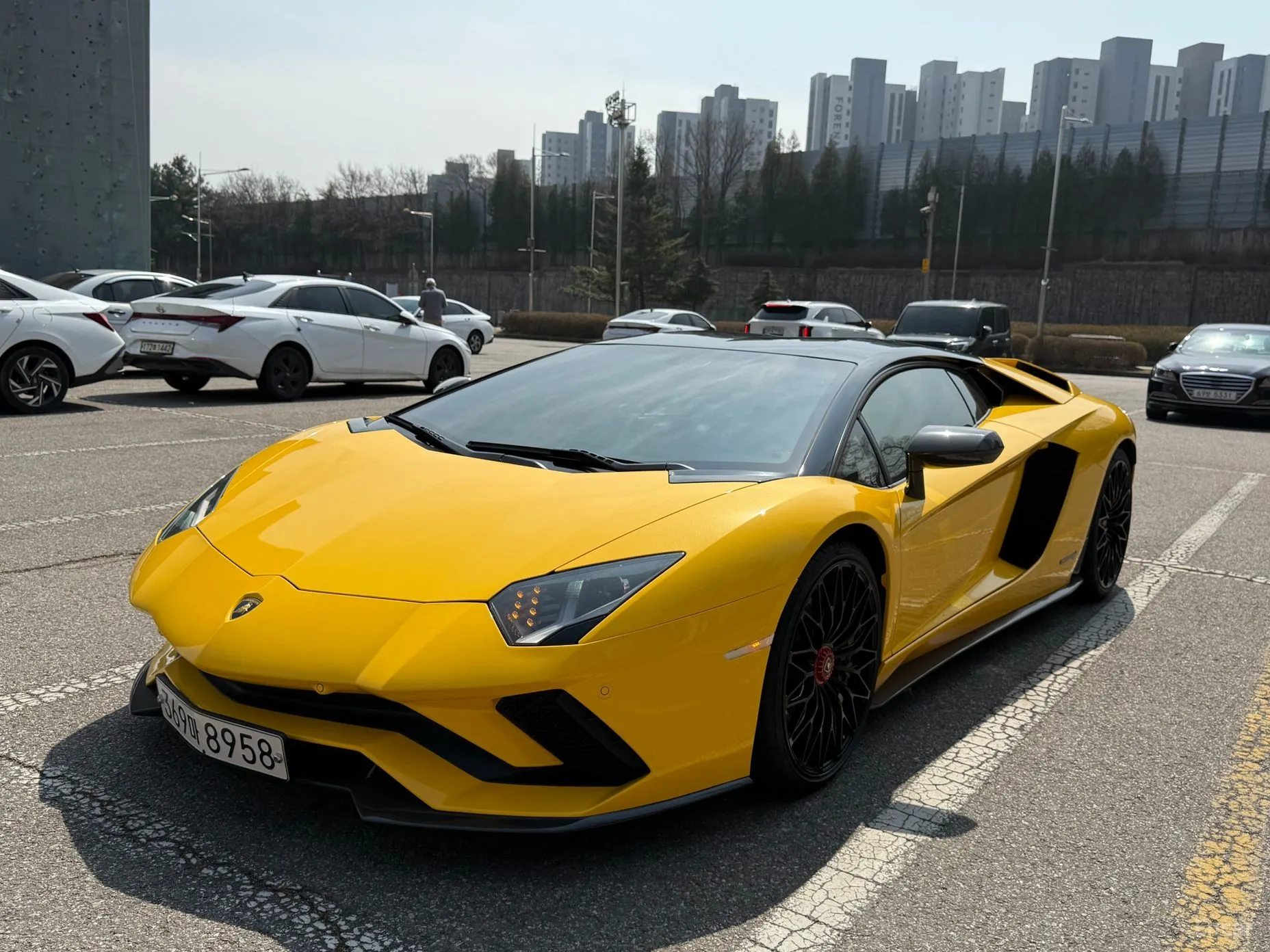 Lamborghini Aventador превью 4