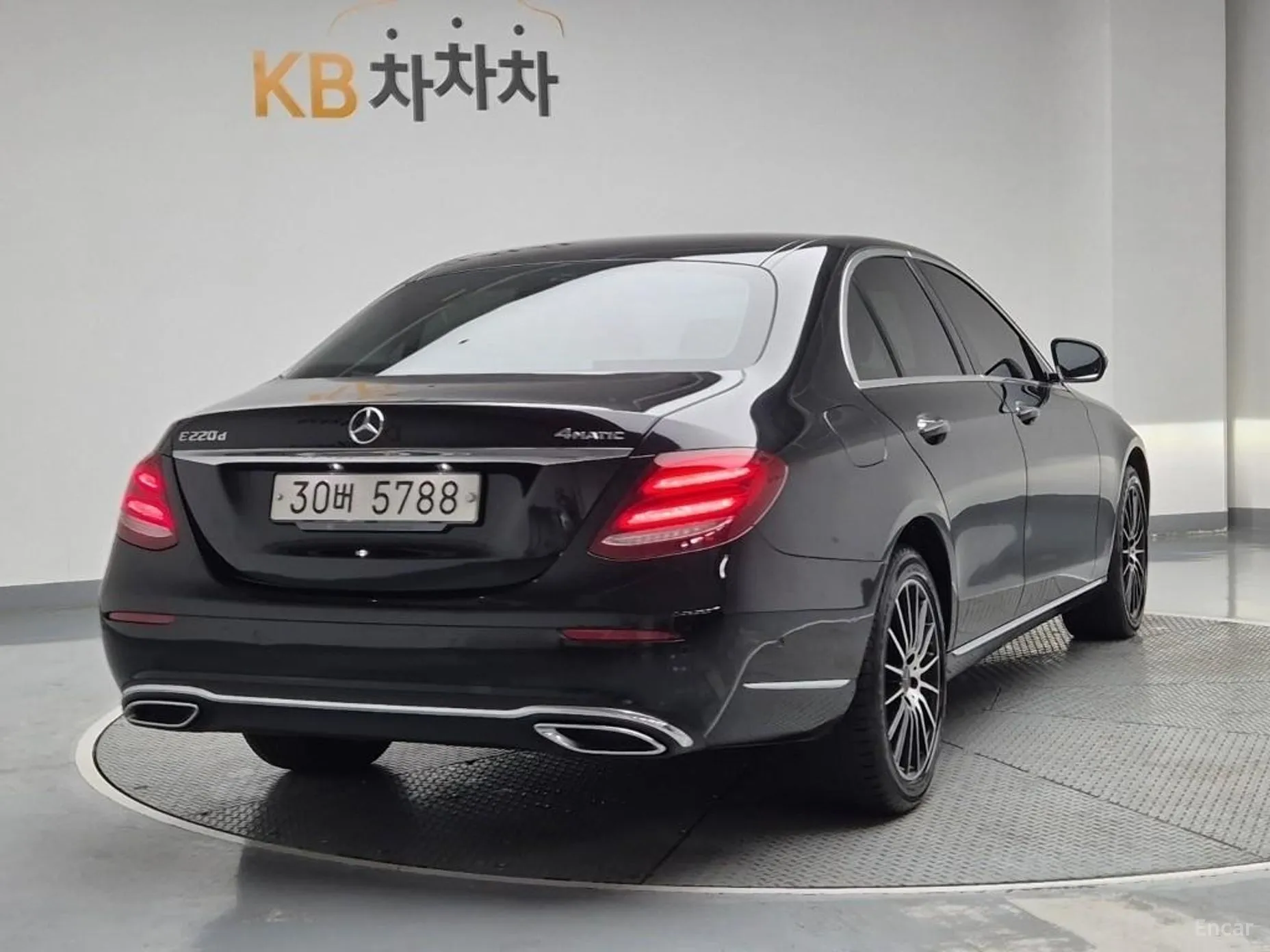 Mercedes Benz E-Class W213 превью 4