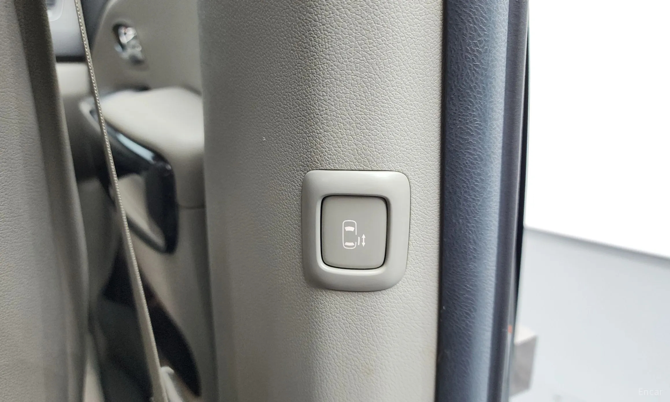 Kia Carnival превью 19