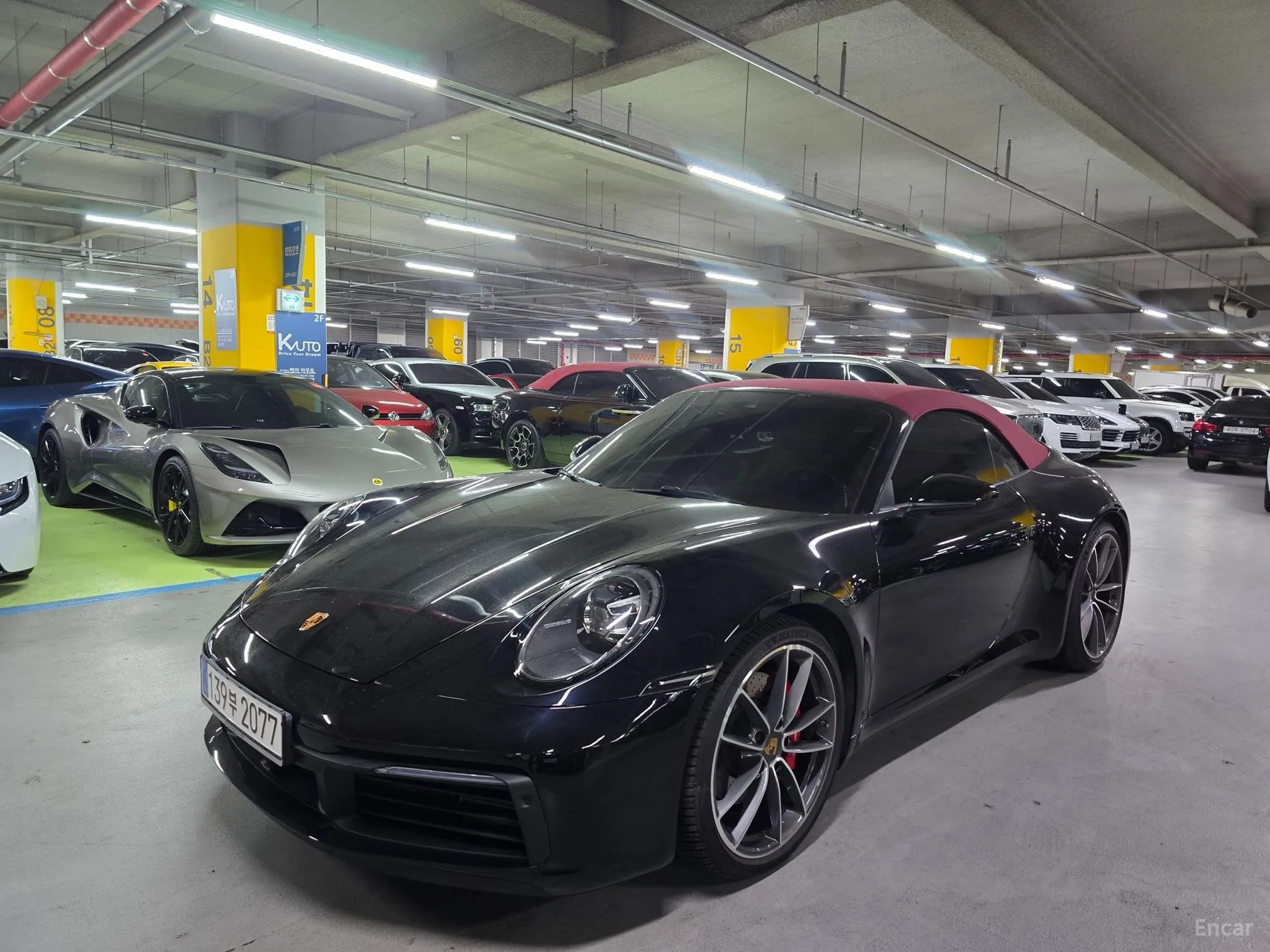 Porsche 911 (992)