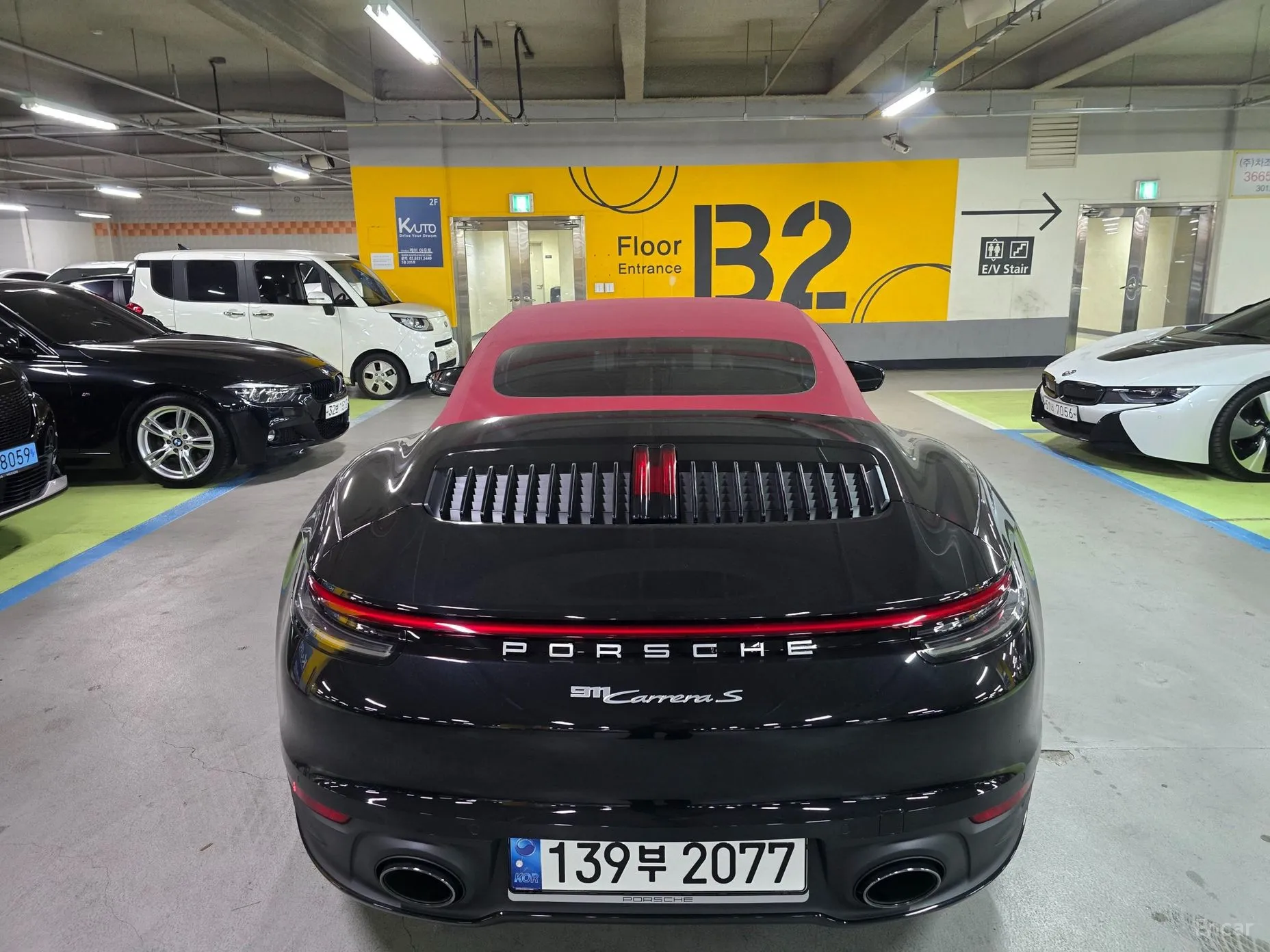 Porsche 911 (992) превью 5