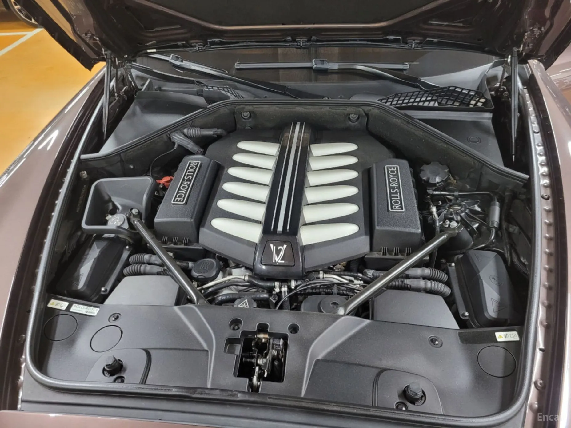 Rolls-Royce Ghost превью 19