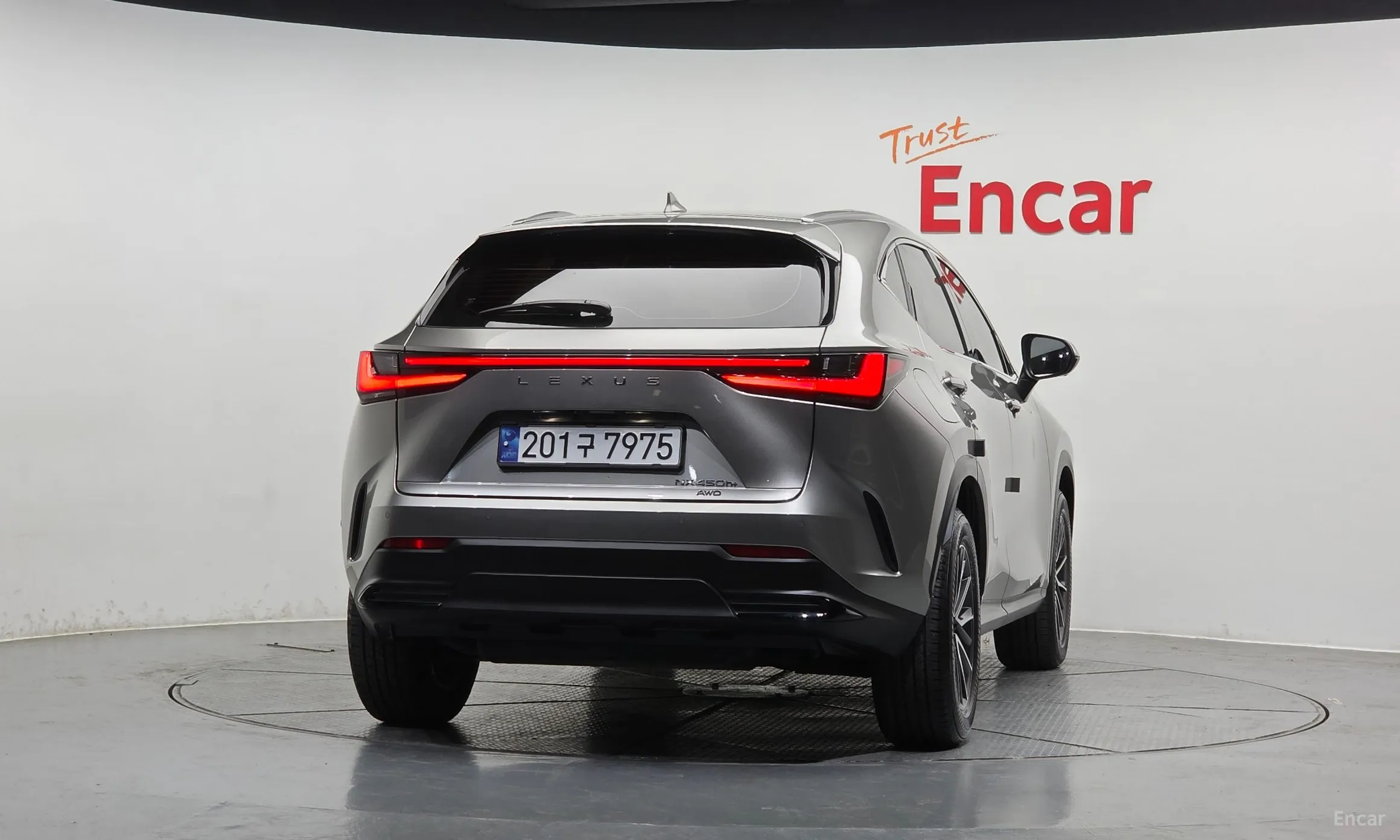Lexus NX450h + 2nd Gen превью 4