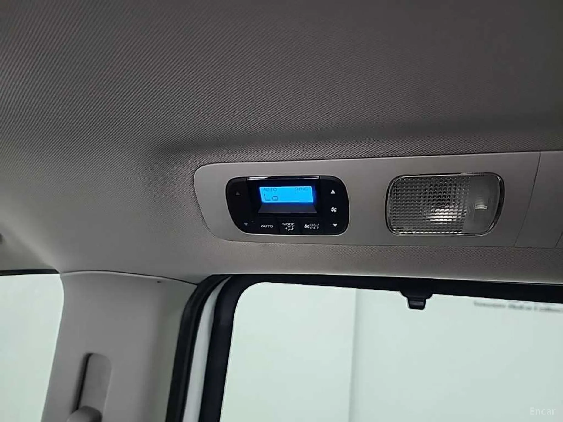Honda Odyssey превью 14