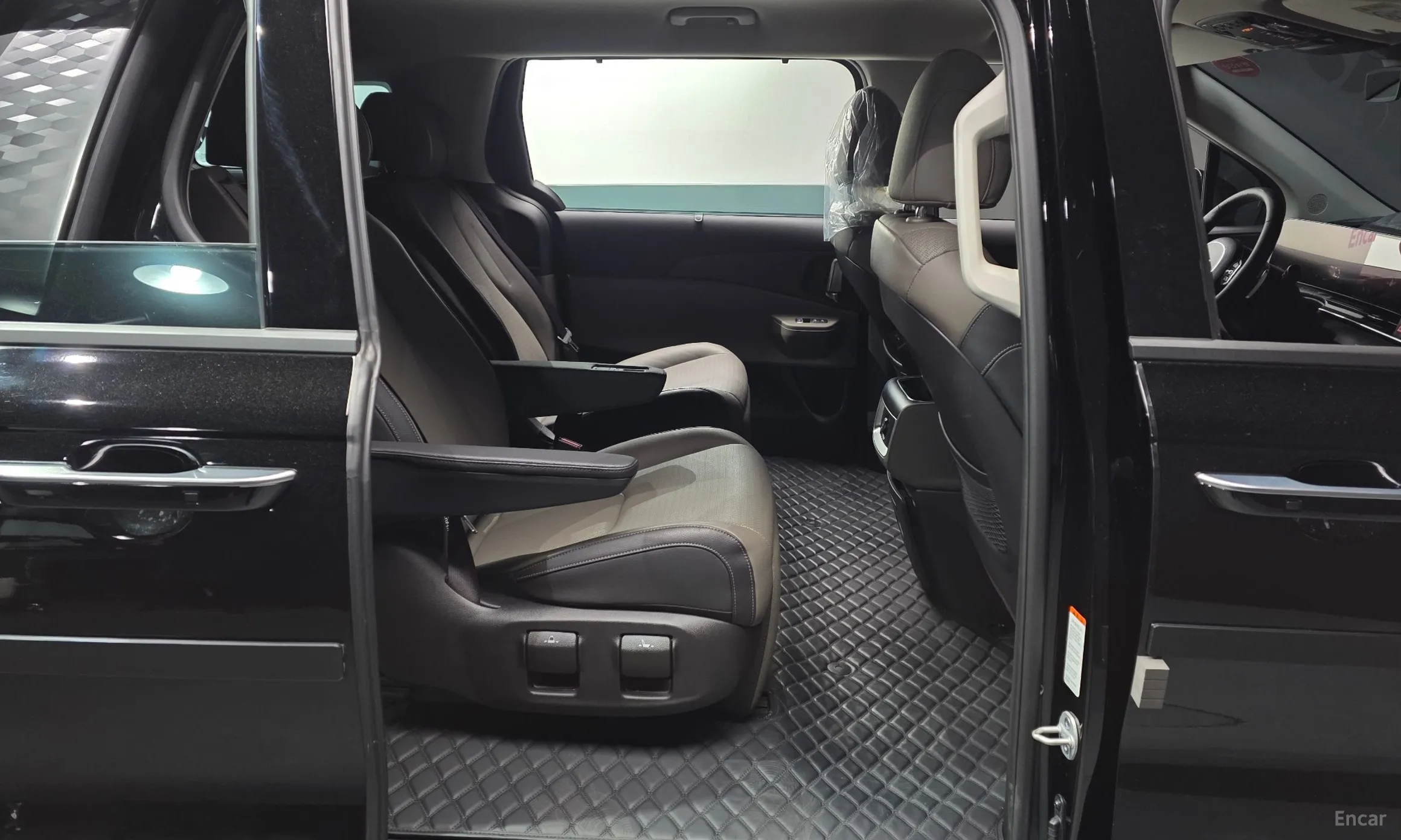 Kia Carnival 4th Generation превью 12