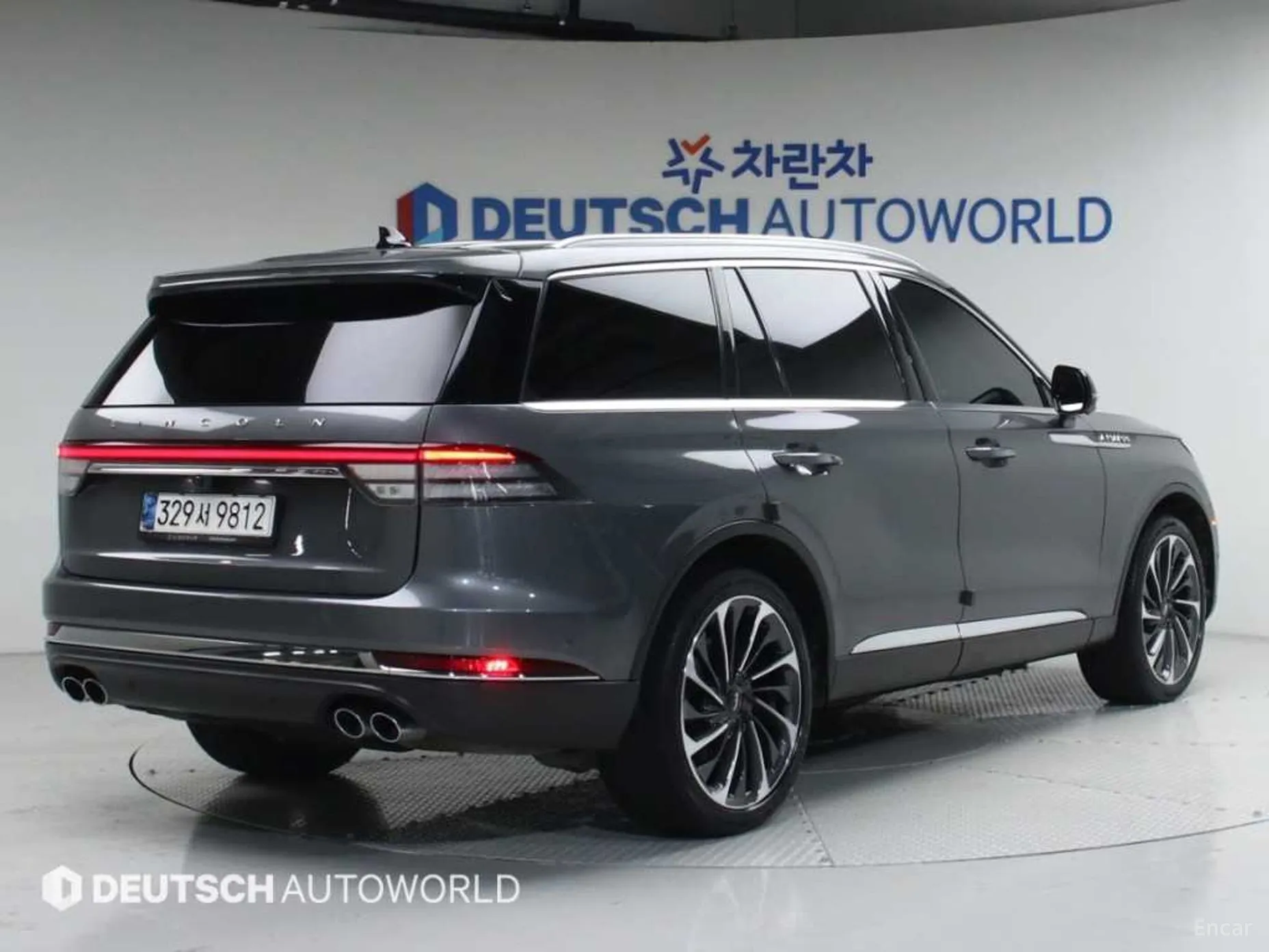 Lincoln Aviator 2nd Generation превью 2