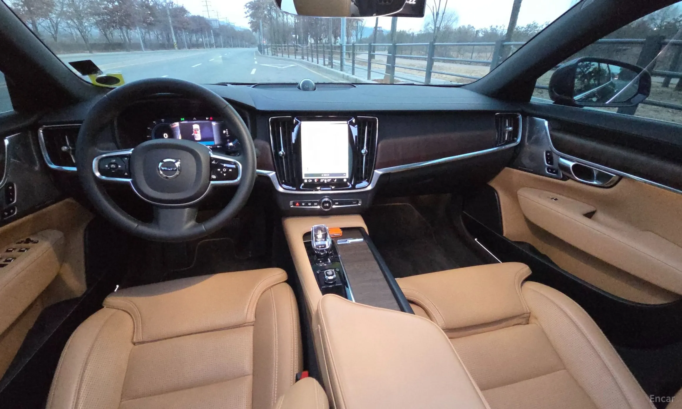 Volvo S90 превью 7