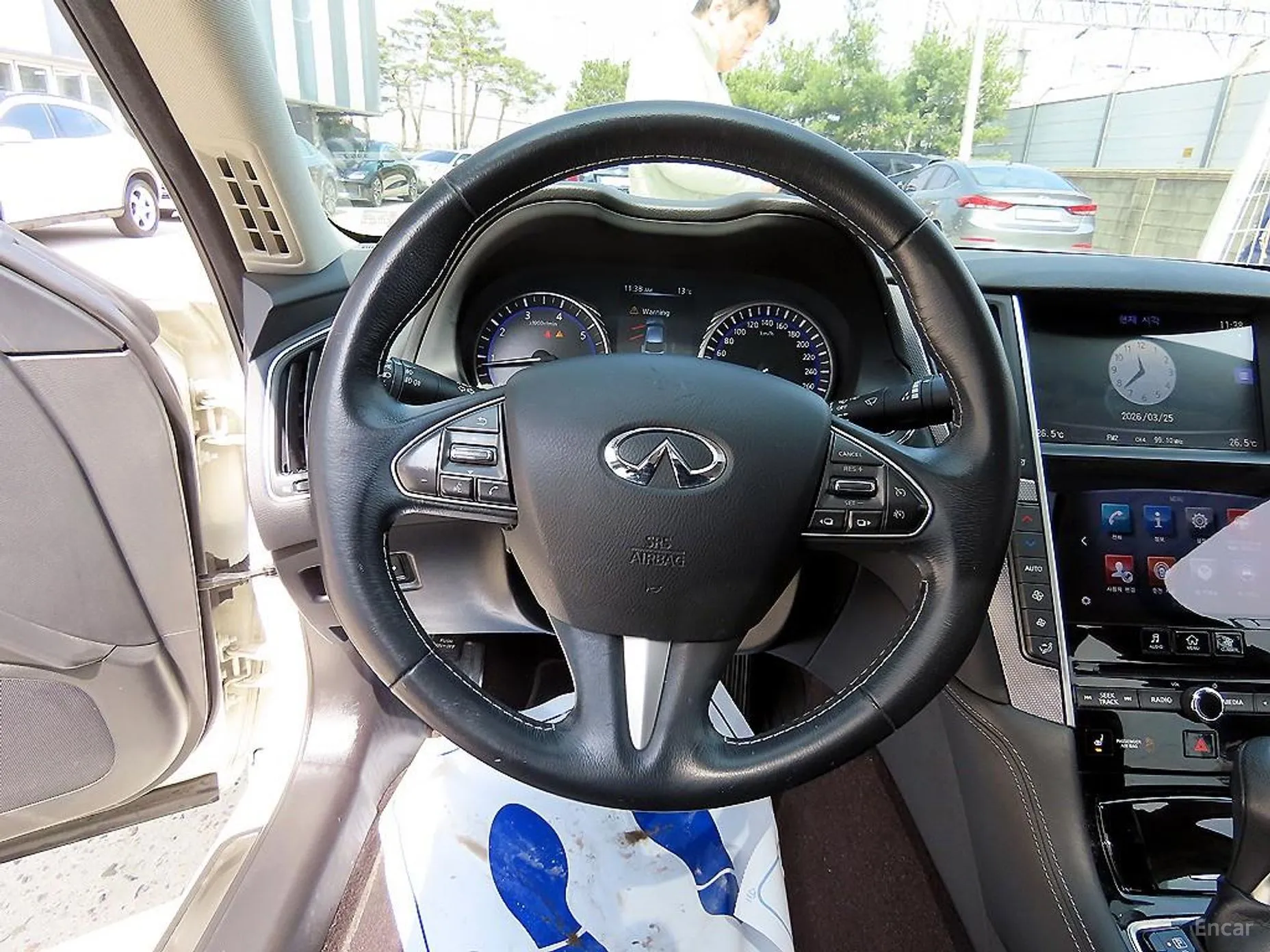 Infiniti Q50 превью 8
