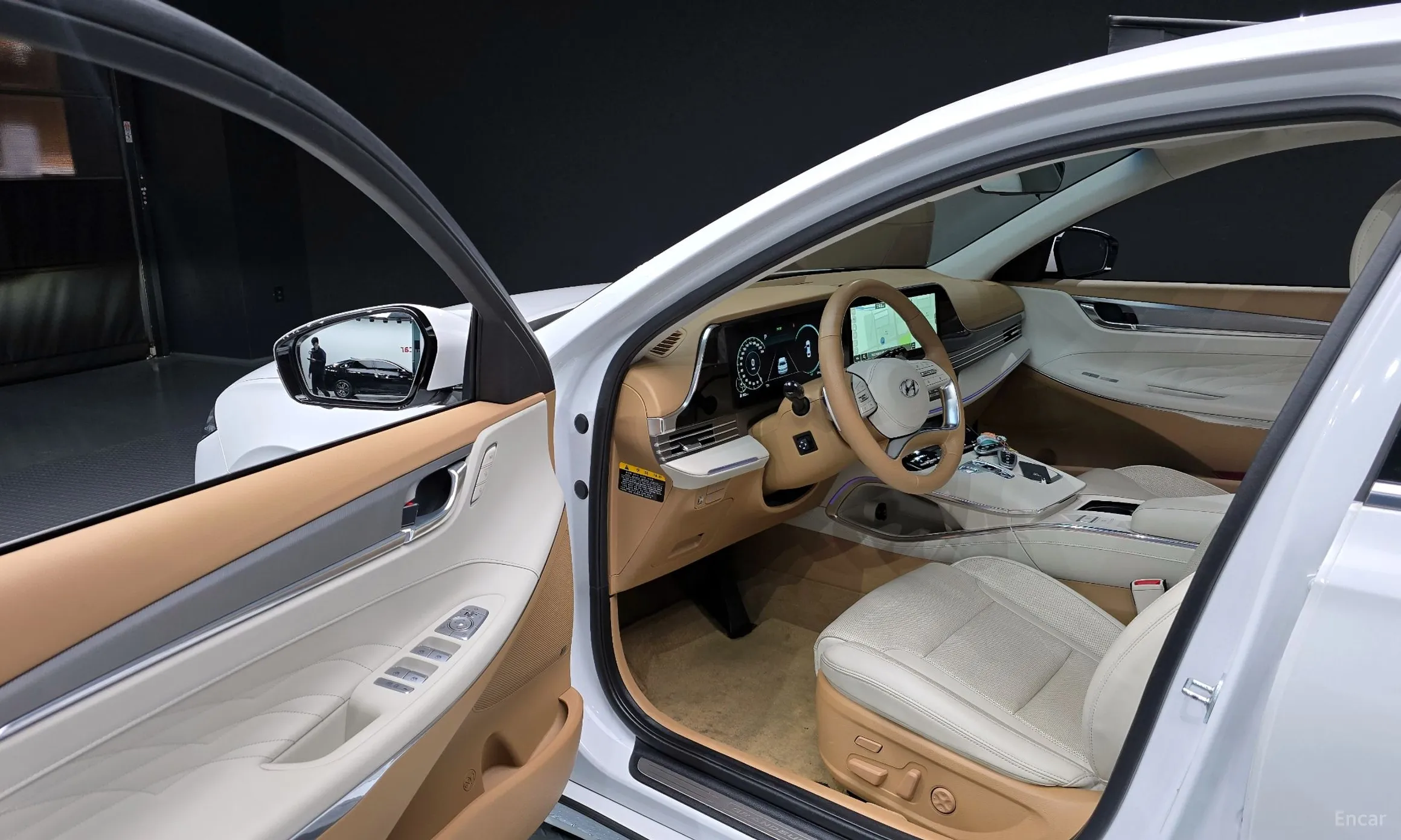 Hyundai Grandeur IG превью 10