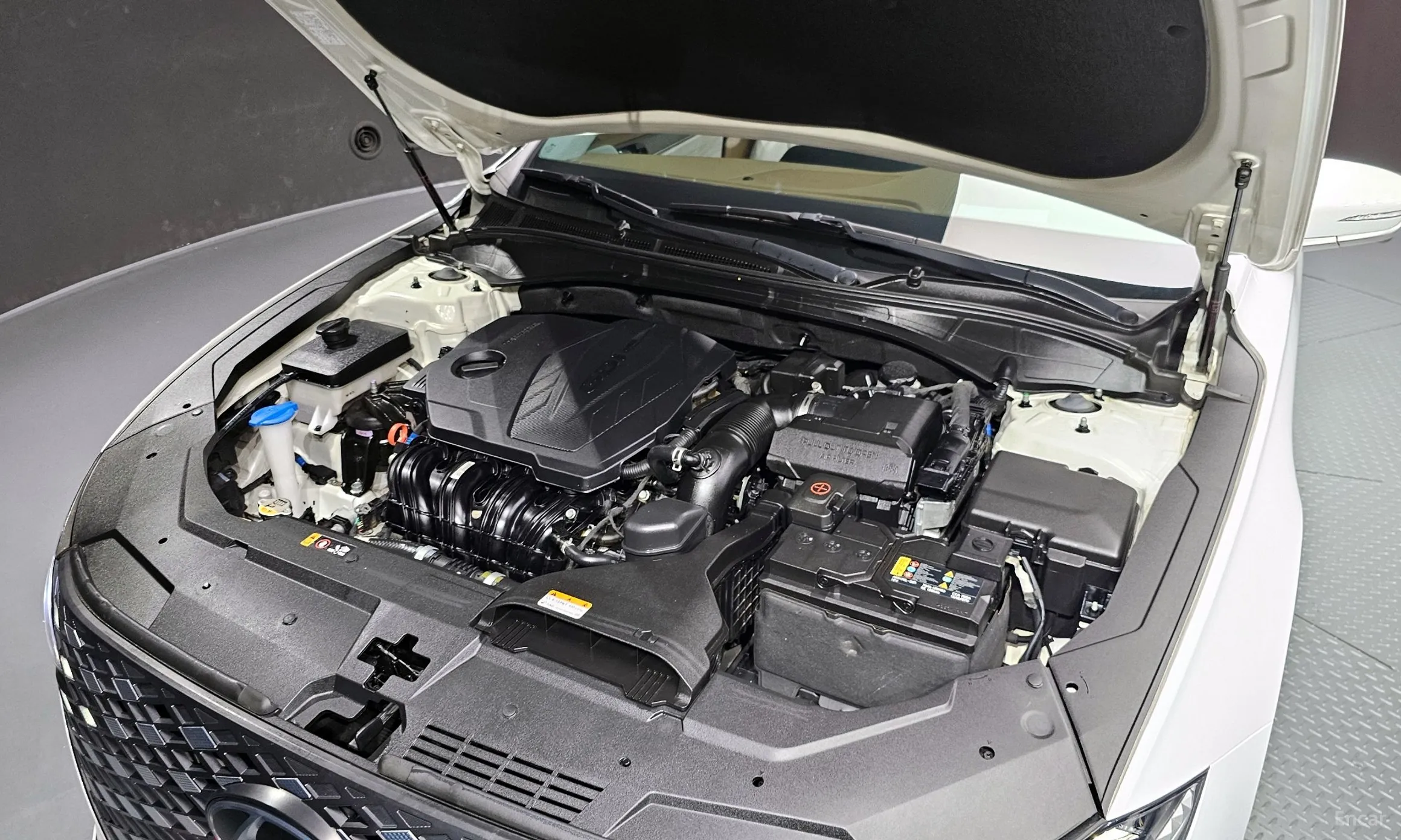 Hyundai Grandeur IG превью 6