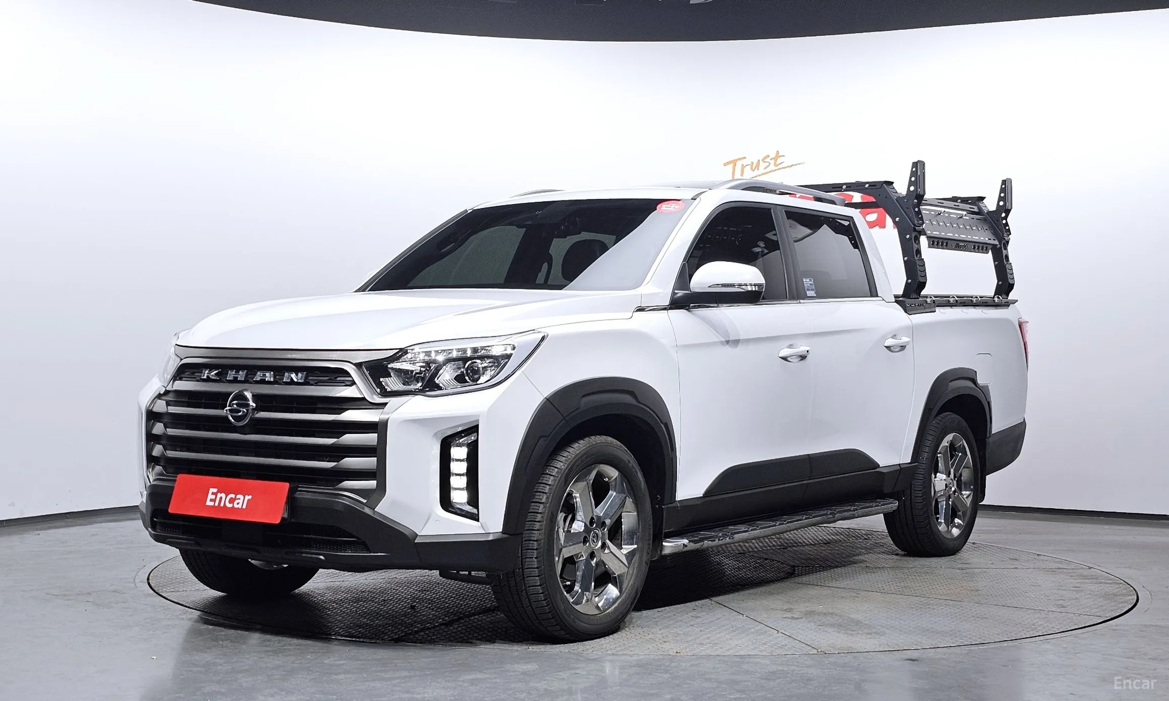 Rexton Sports Khan
