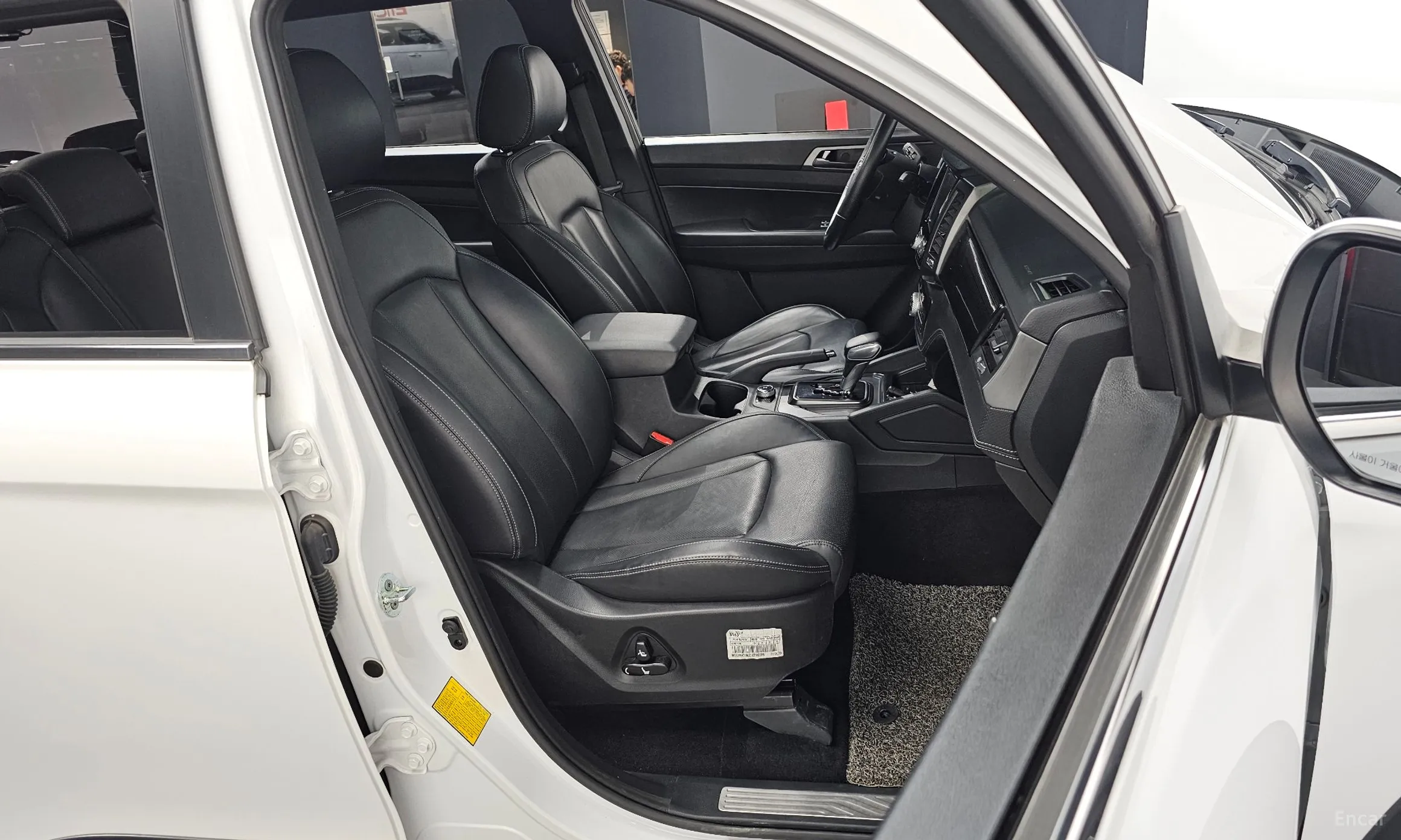 KG Mobility (SsangYong) Rexton Sports Khan превью 12