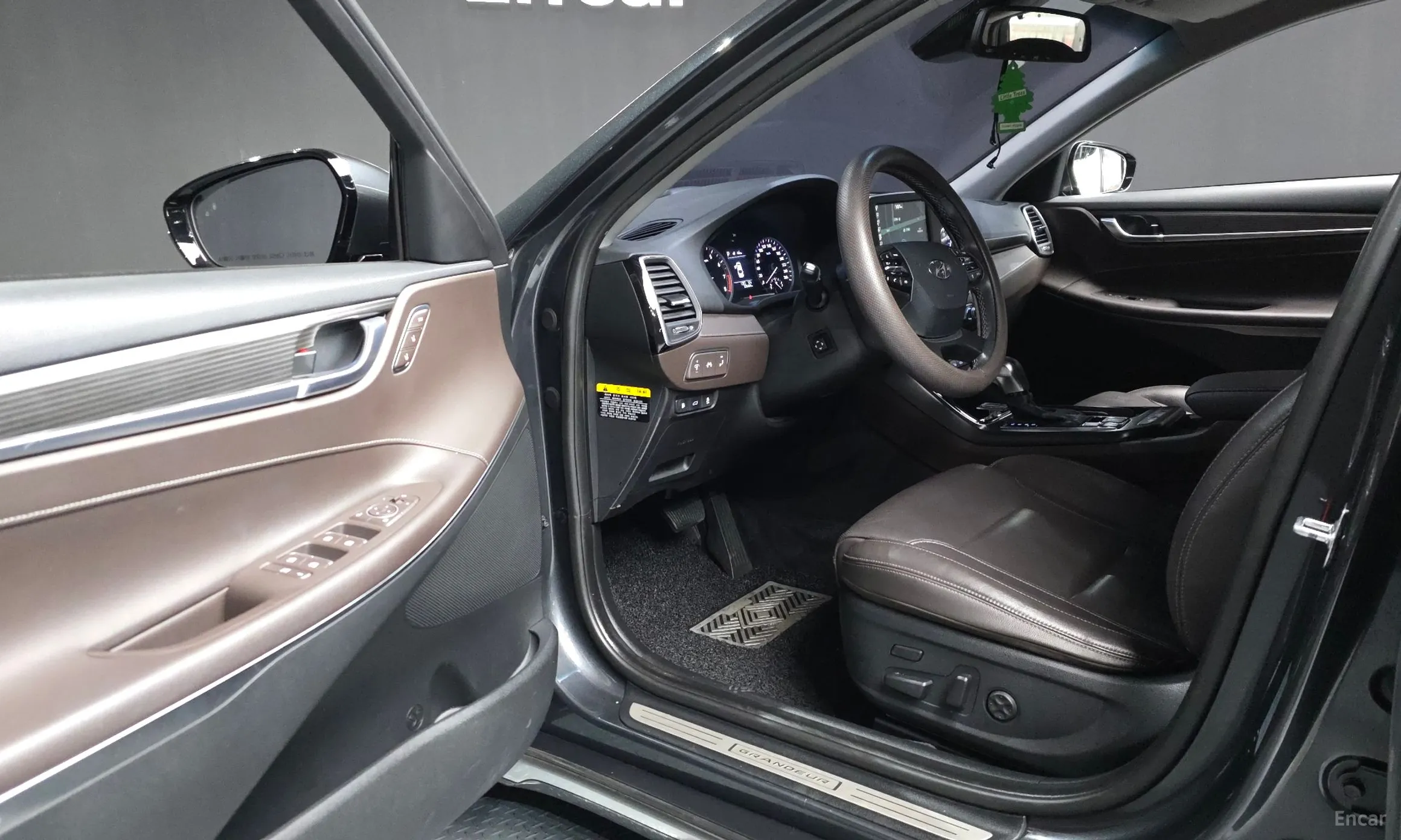 Hyundai Grandeur IG превью 10