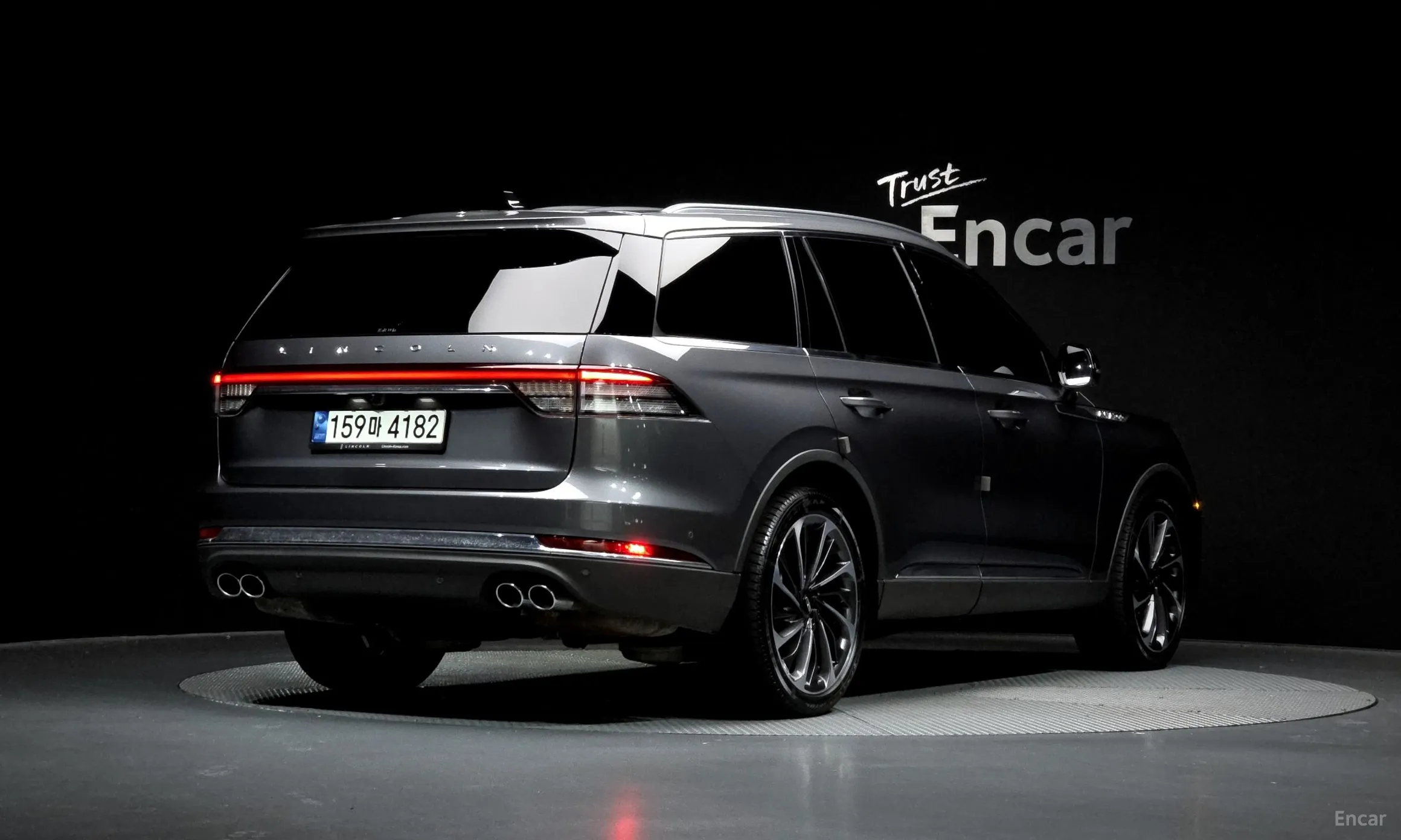 Lincoln Aviator 2nd Generation превью 2
