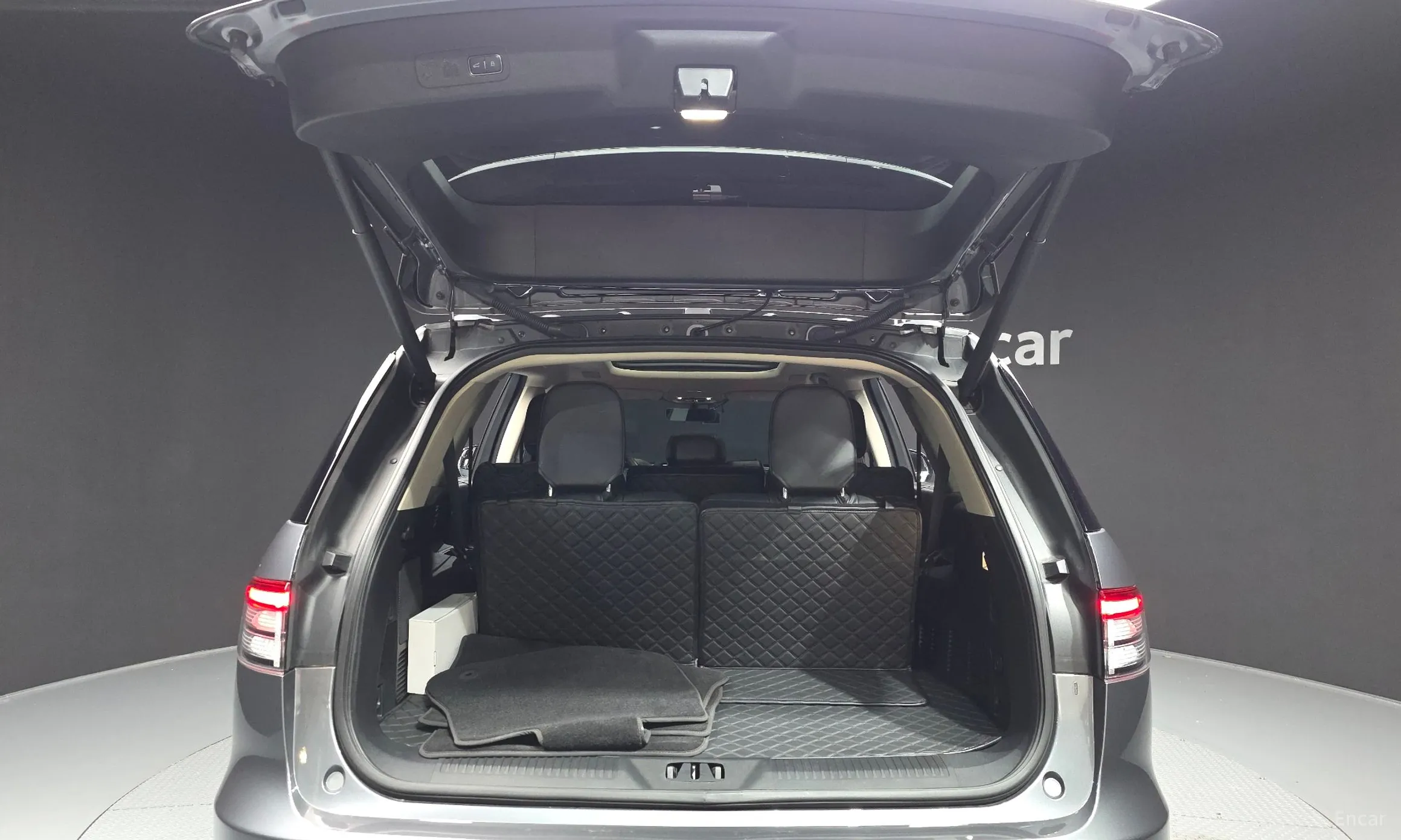 Lincoln Aviator 2nd Generation превью 20