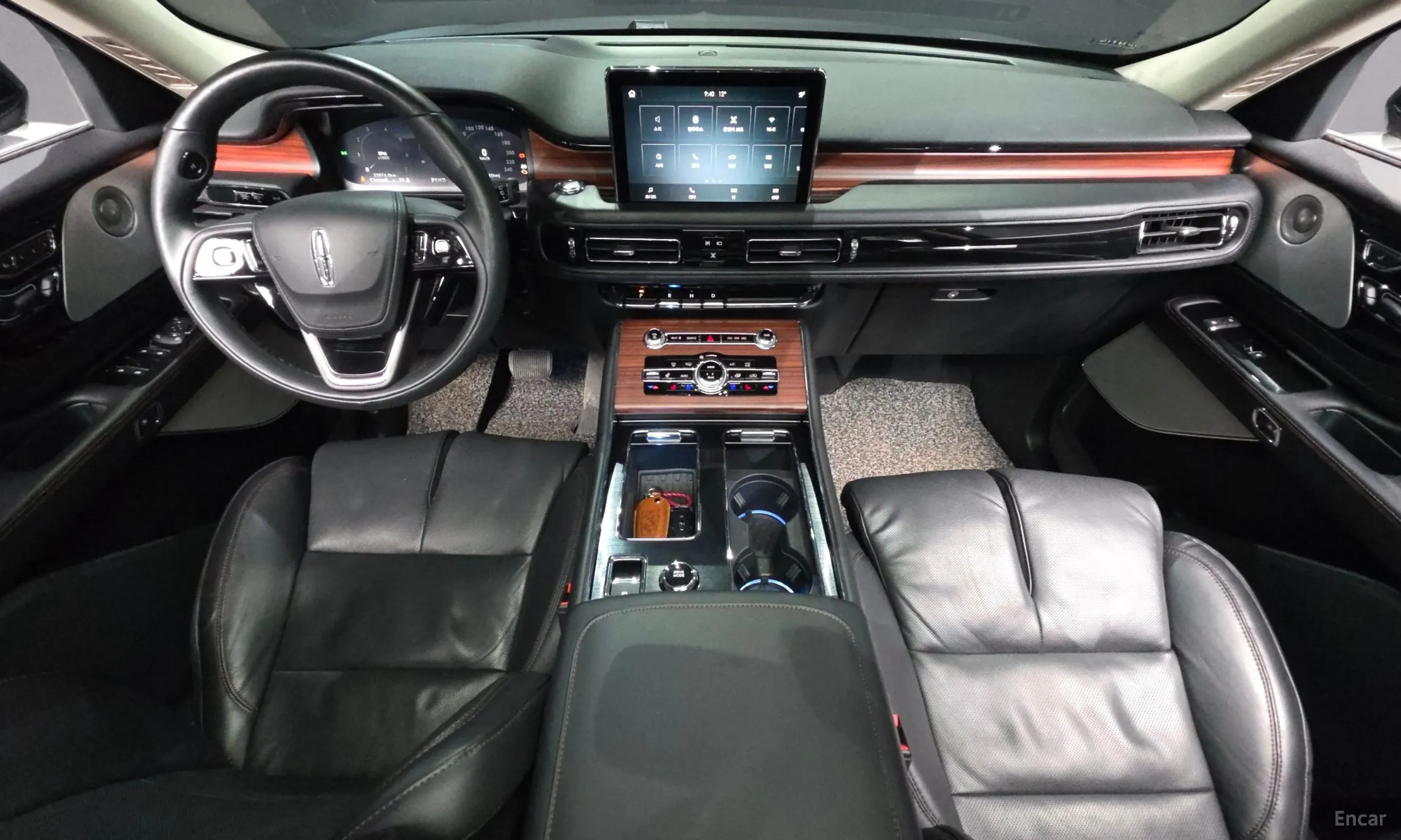 Lincoln Aviator 2nd Generation превью 7