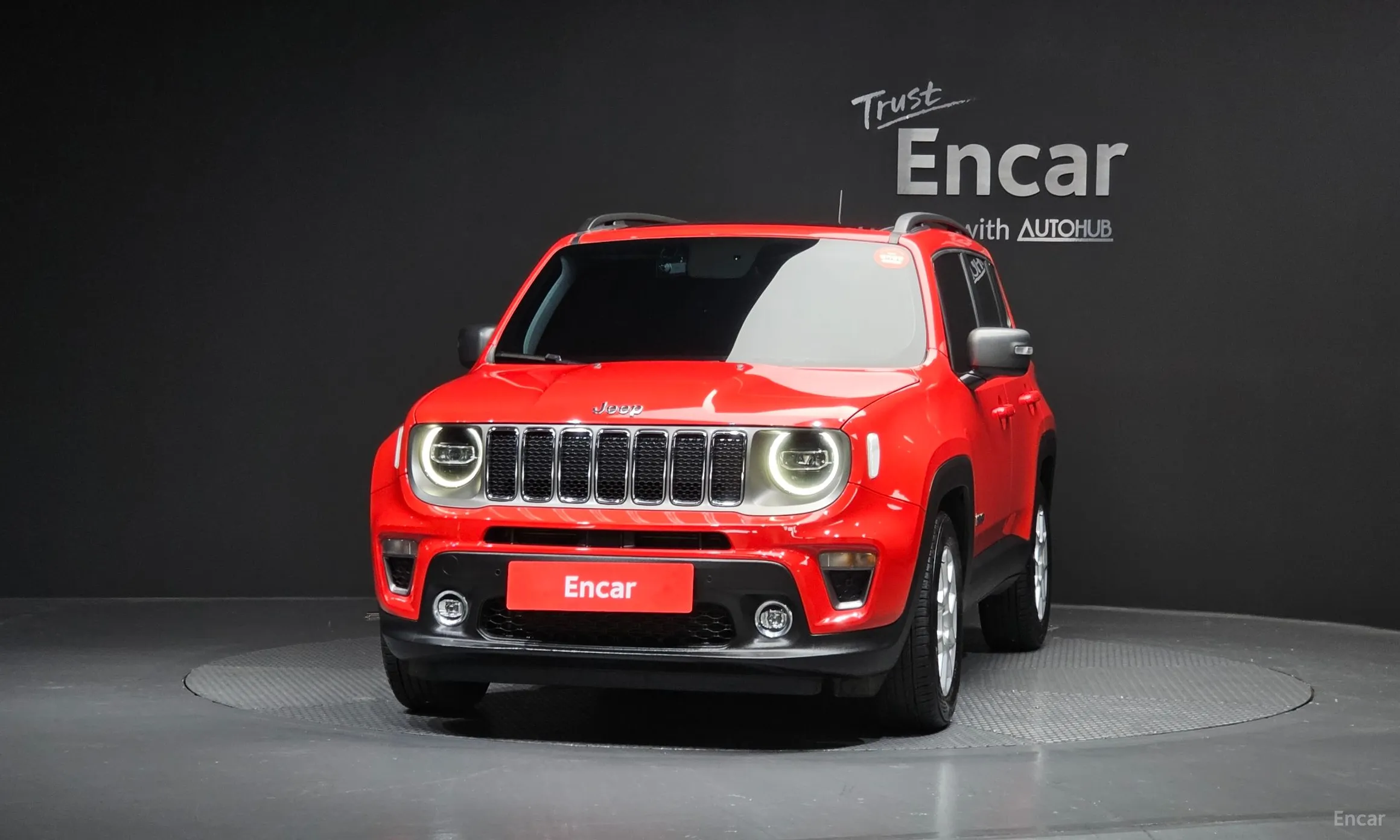 Jeep Renegade превью 3