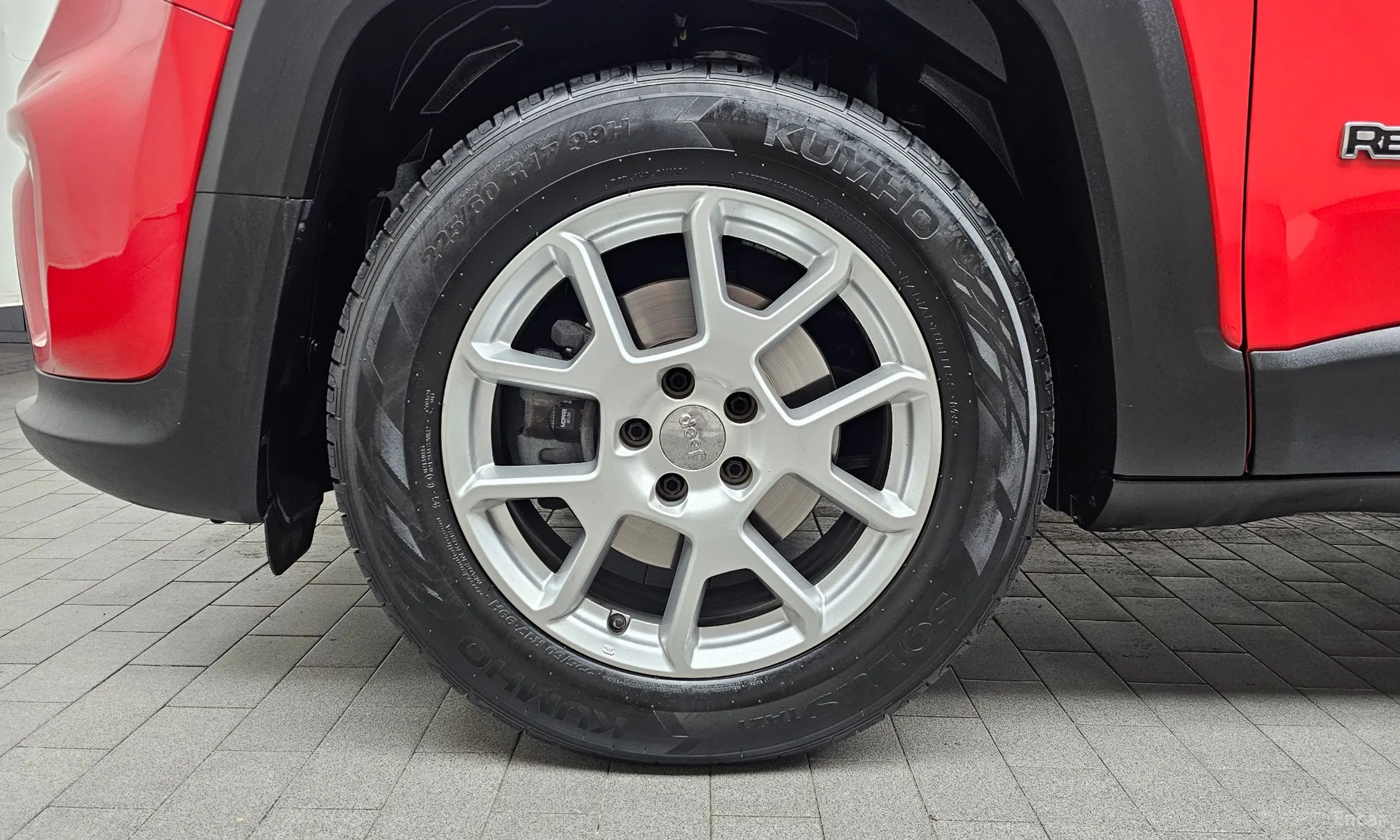 Jeep Renegade превью 5